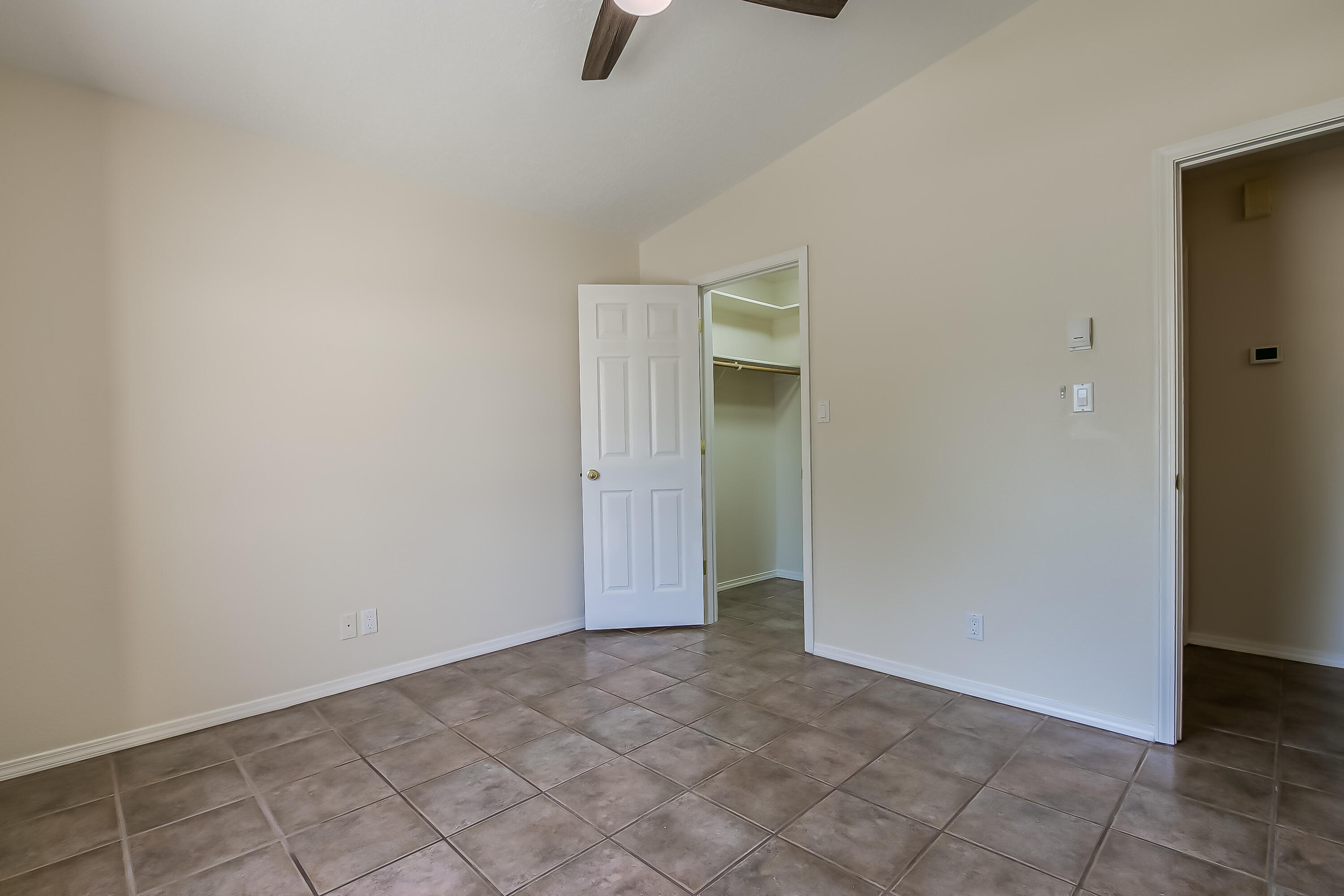 Photo 18 — 7136 Quail Springs Place NE