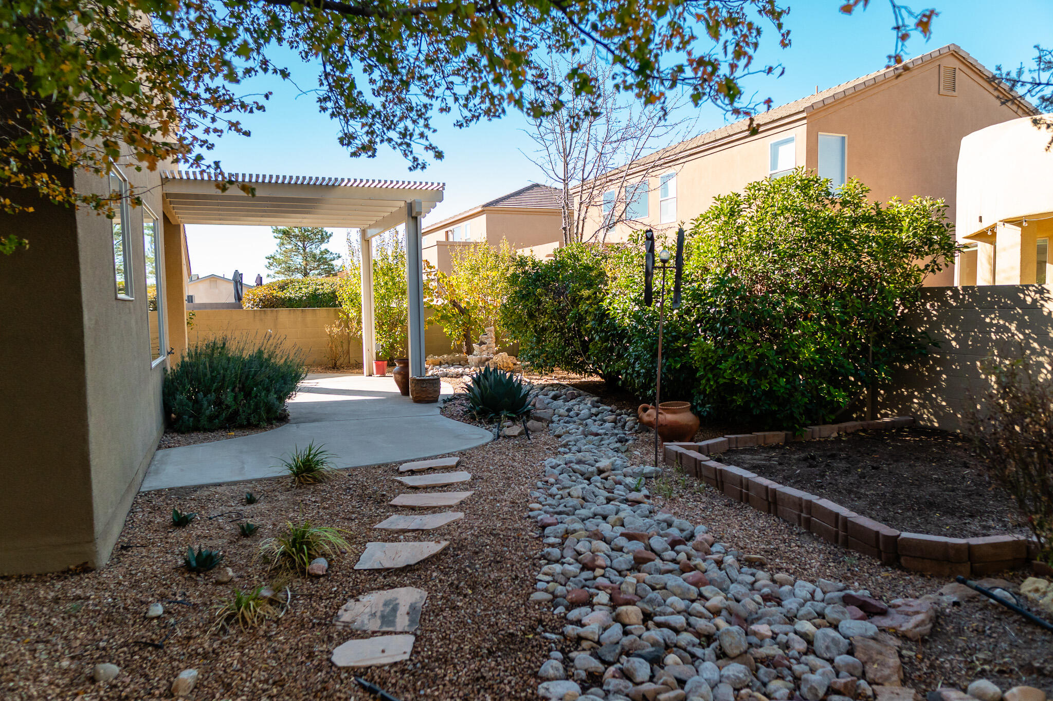 Photo 10 — 3809 Pinon Jay Court NW