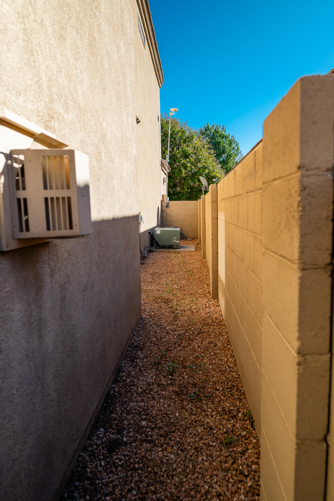 Photo 3 — 3809 Pinon Jay Court NW