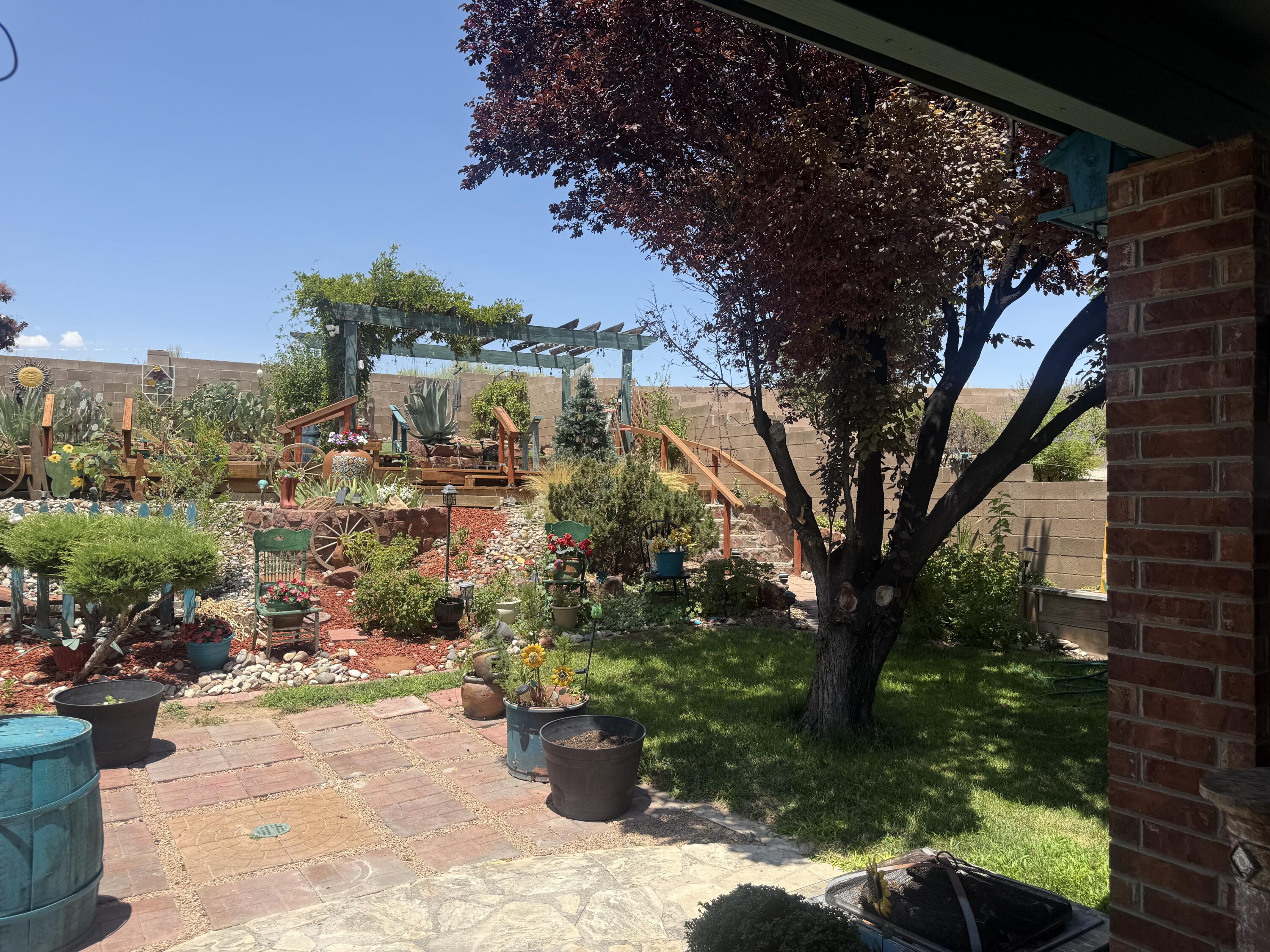 Photo 12 — 9201 Jill Patricia Street NW