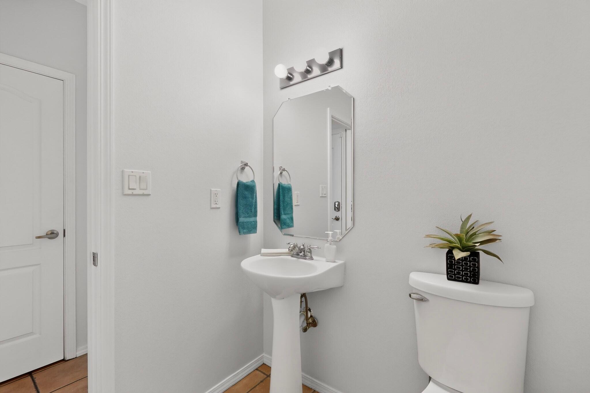 Photo 19 — 3751 Candelarias Lane NW