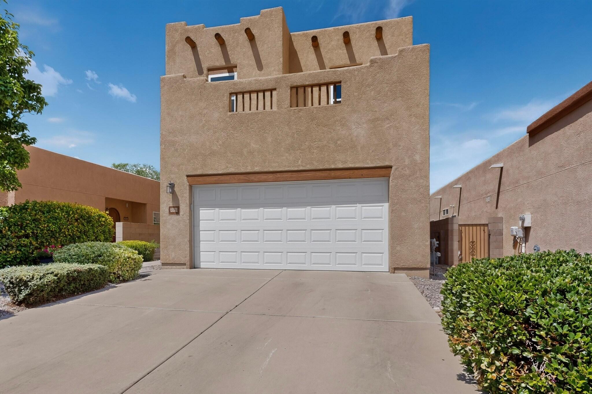 Photo 5 — 3751 Candelarias Lane NW