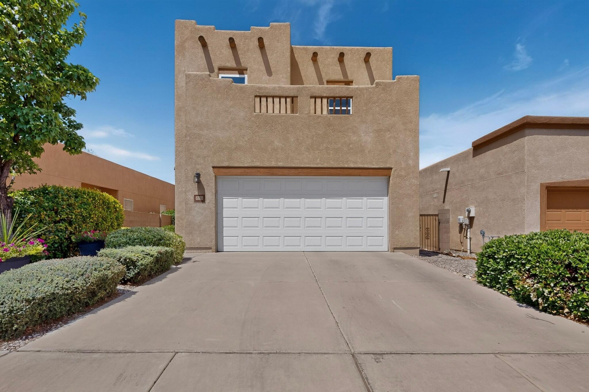 Photo 3 — 3751 Candelarias Lane NW
