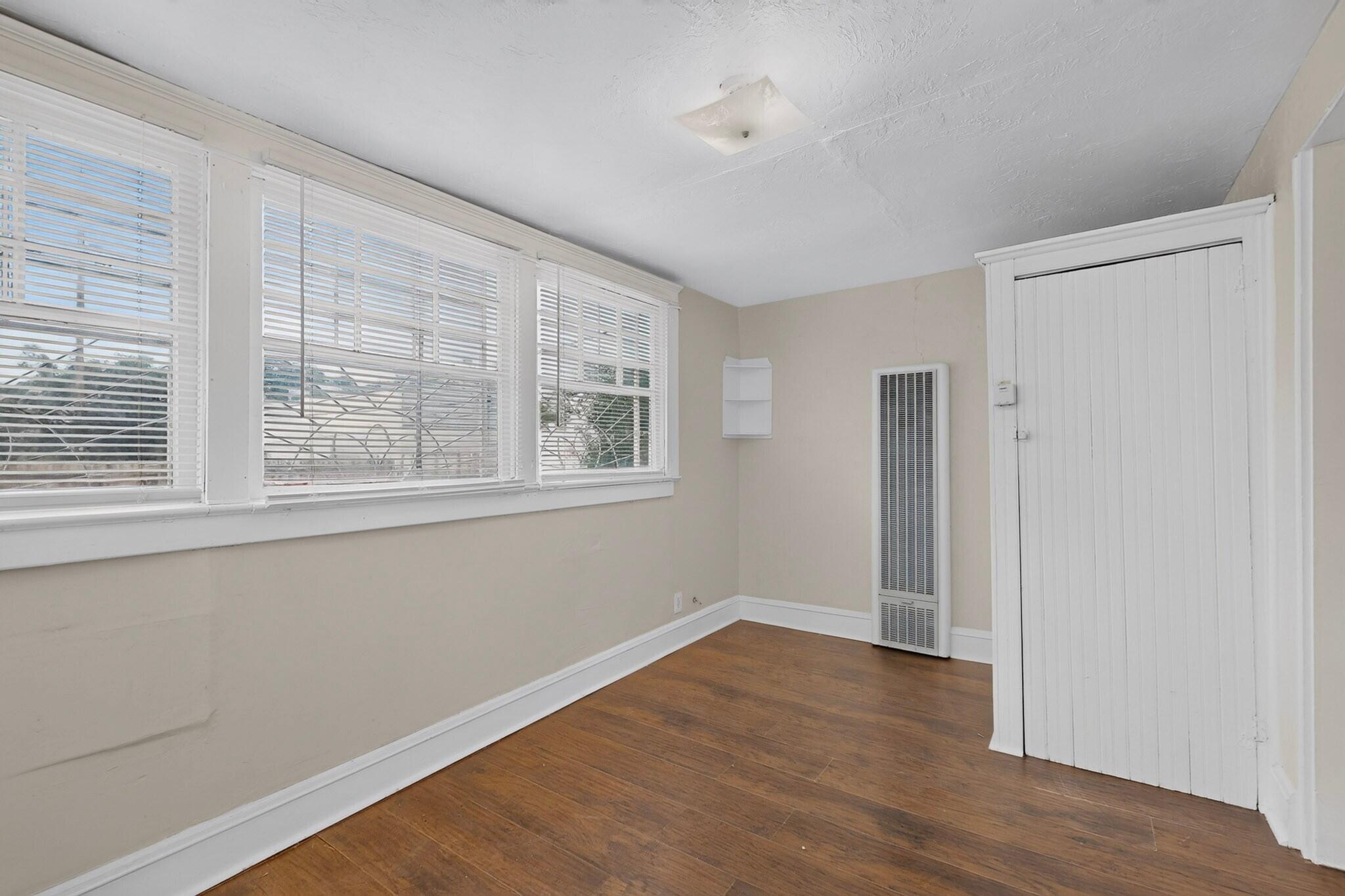 Photo 14 — 508 Marble Avenue NW