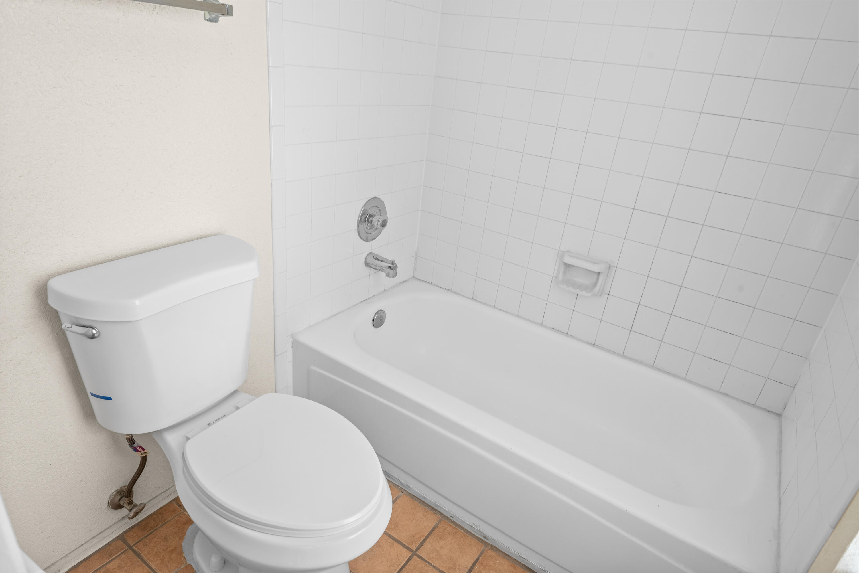 Photo 10 — 7604 Elderwood Drive NW