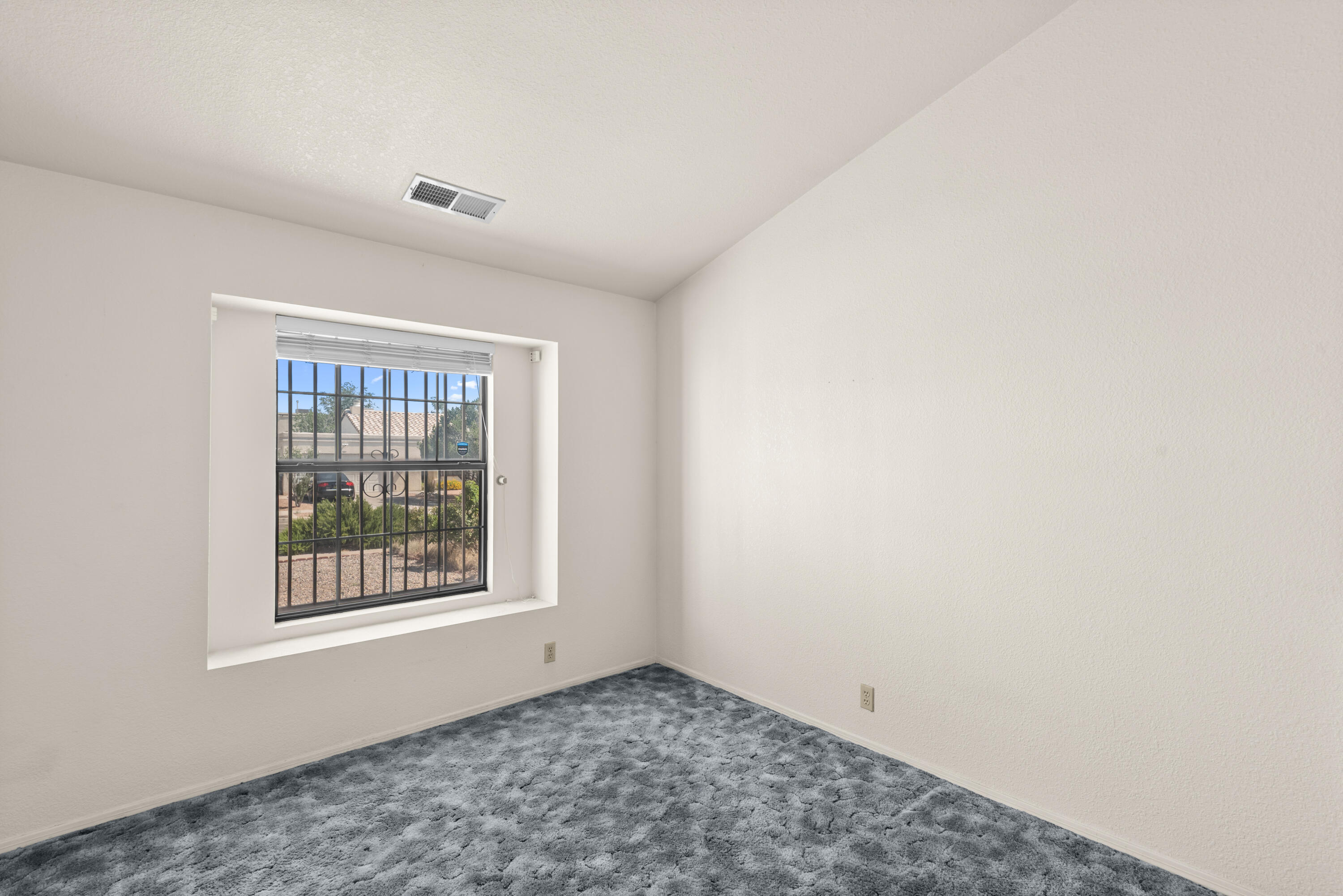 Photo 7 — 7604 Elderwood Drive NW