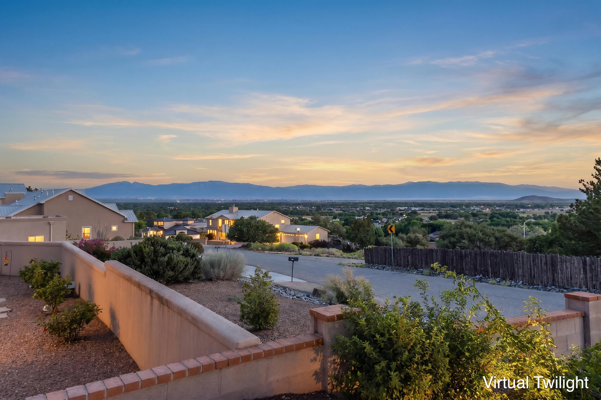 Photo 9 — 1407 Valley View Drive SW