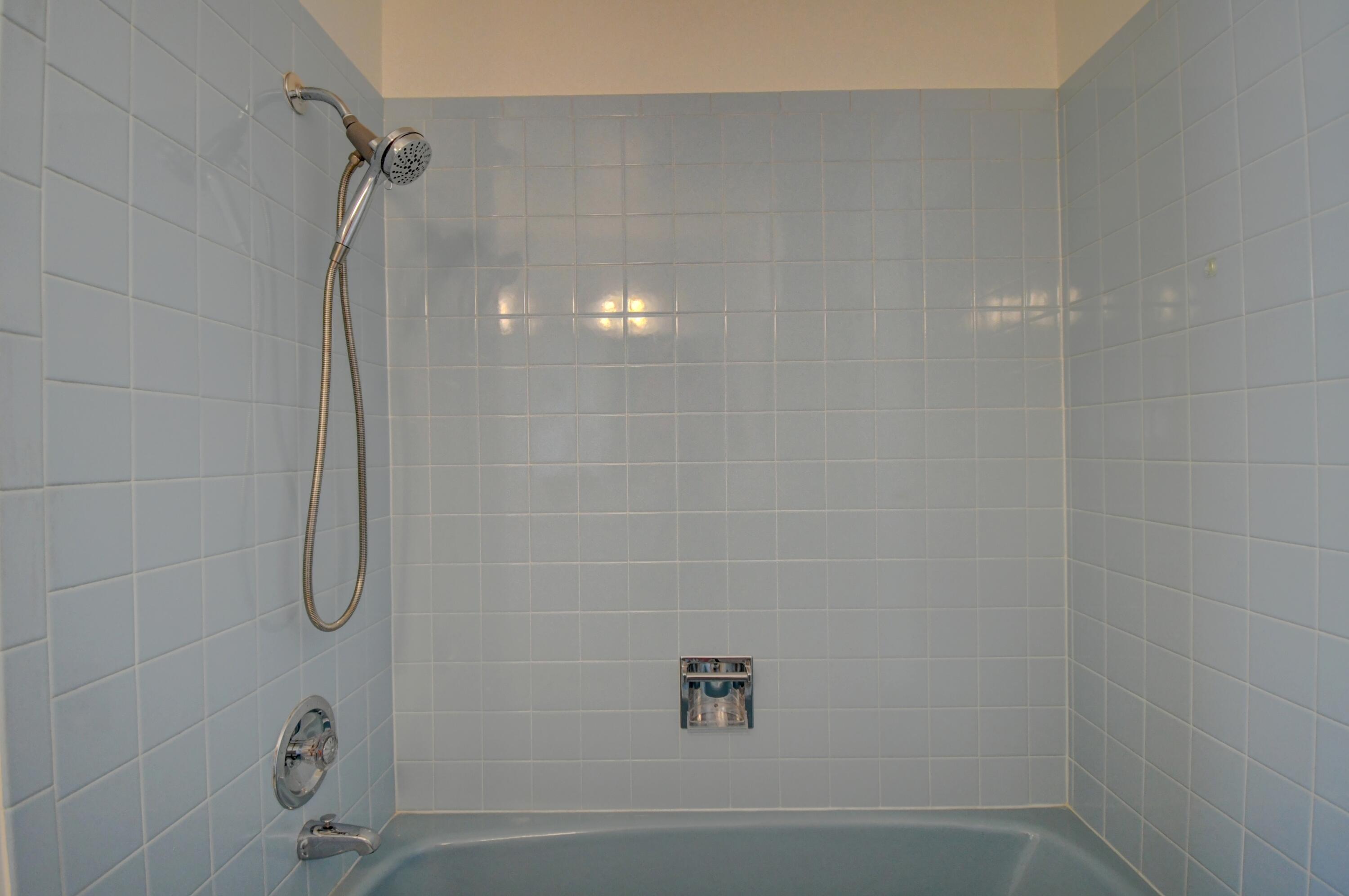 Photo 12 — 7813 Hermanson Place NE