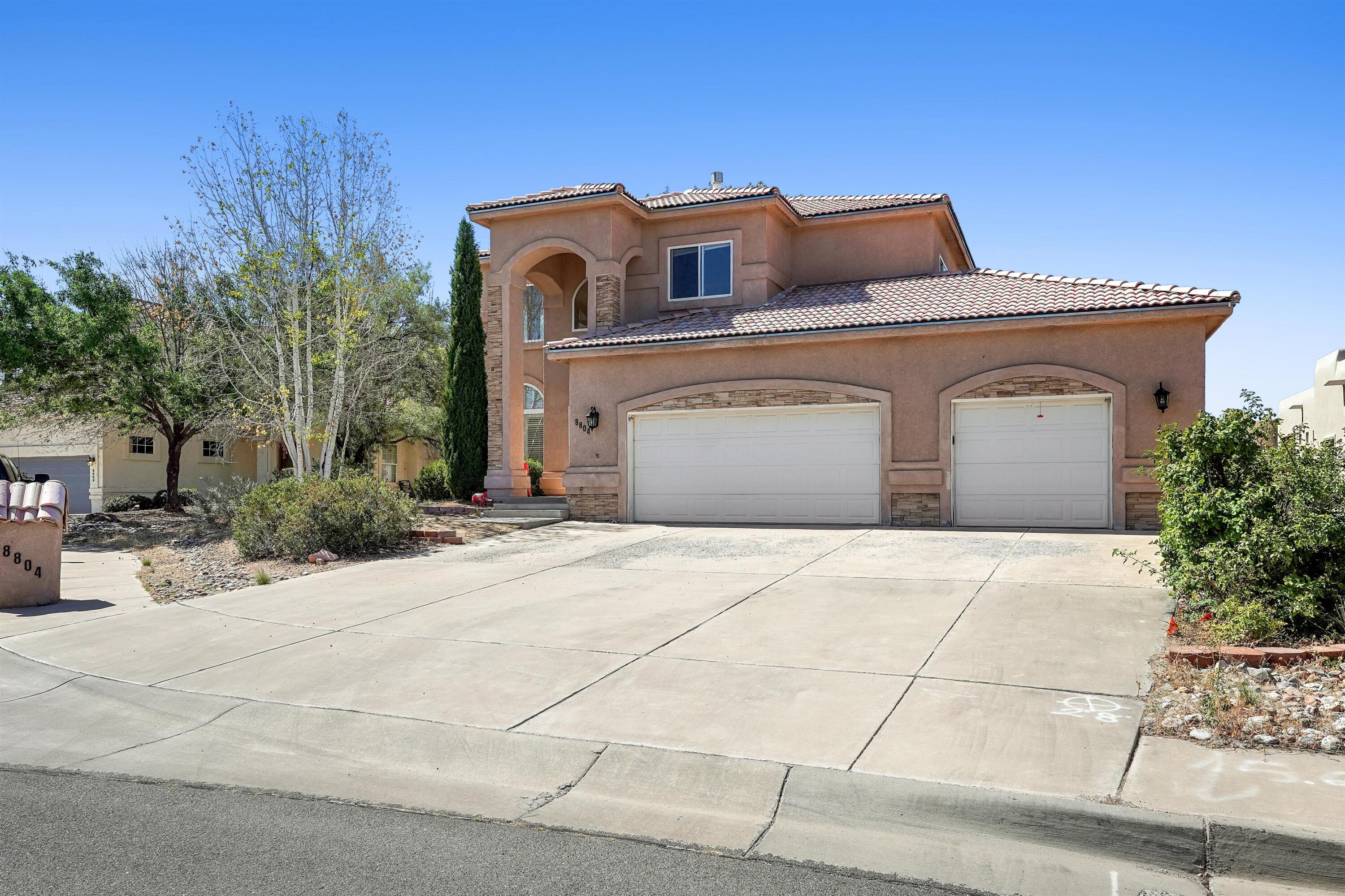 Photo 19 — 8804 Vallejo Place NE