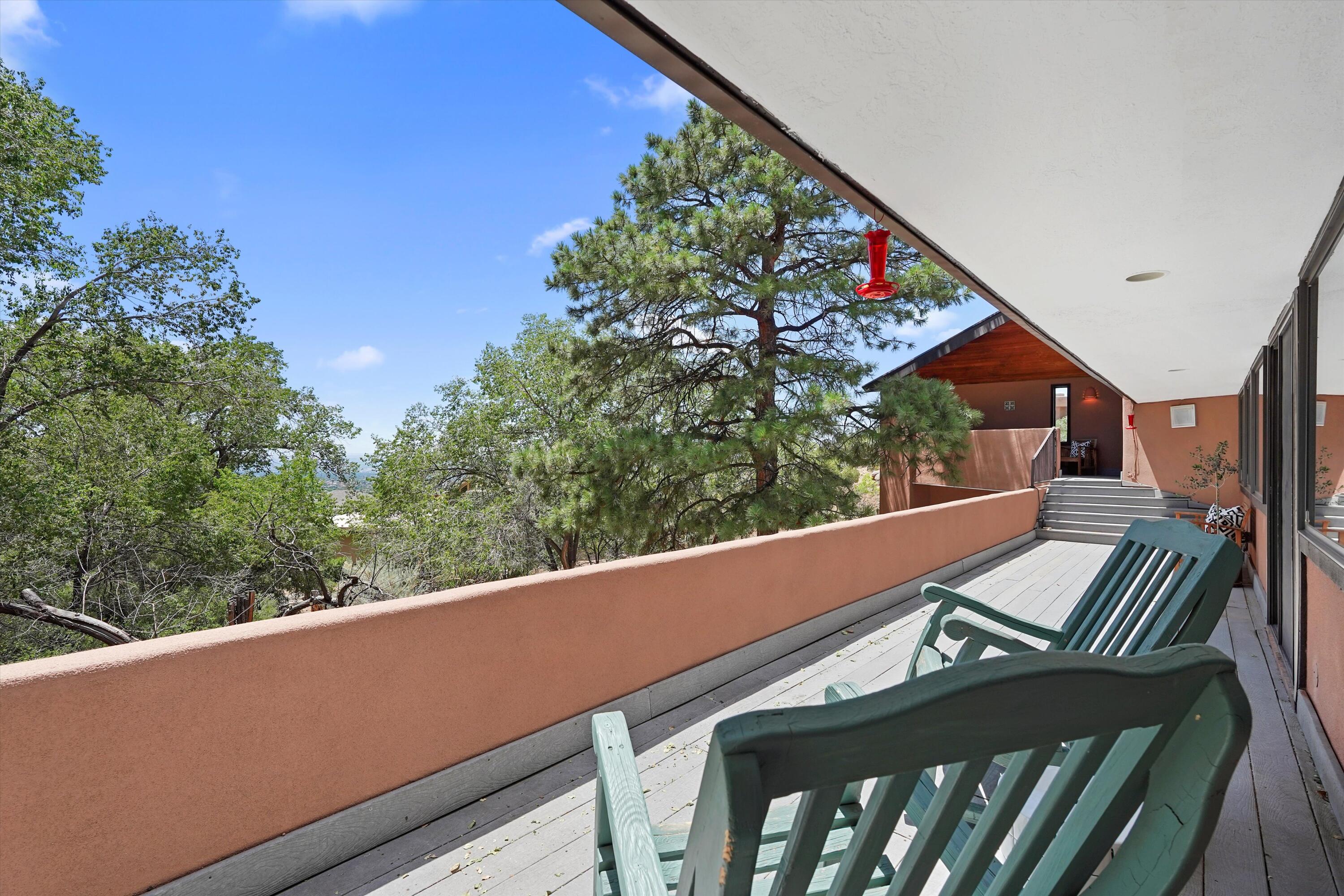 Photo 18 — 36 Sandia Heights Drive NE