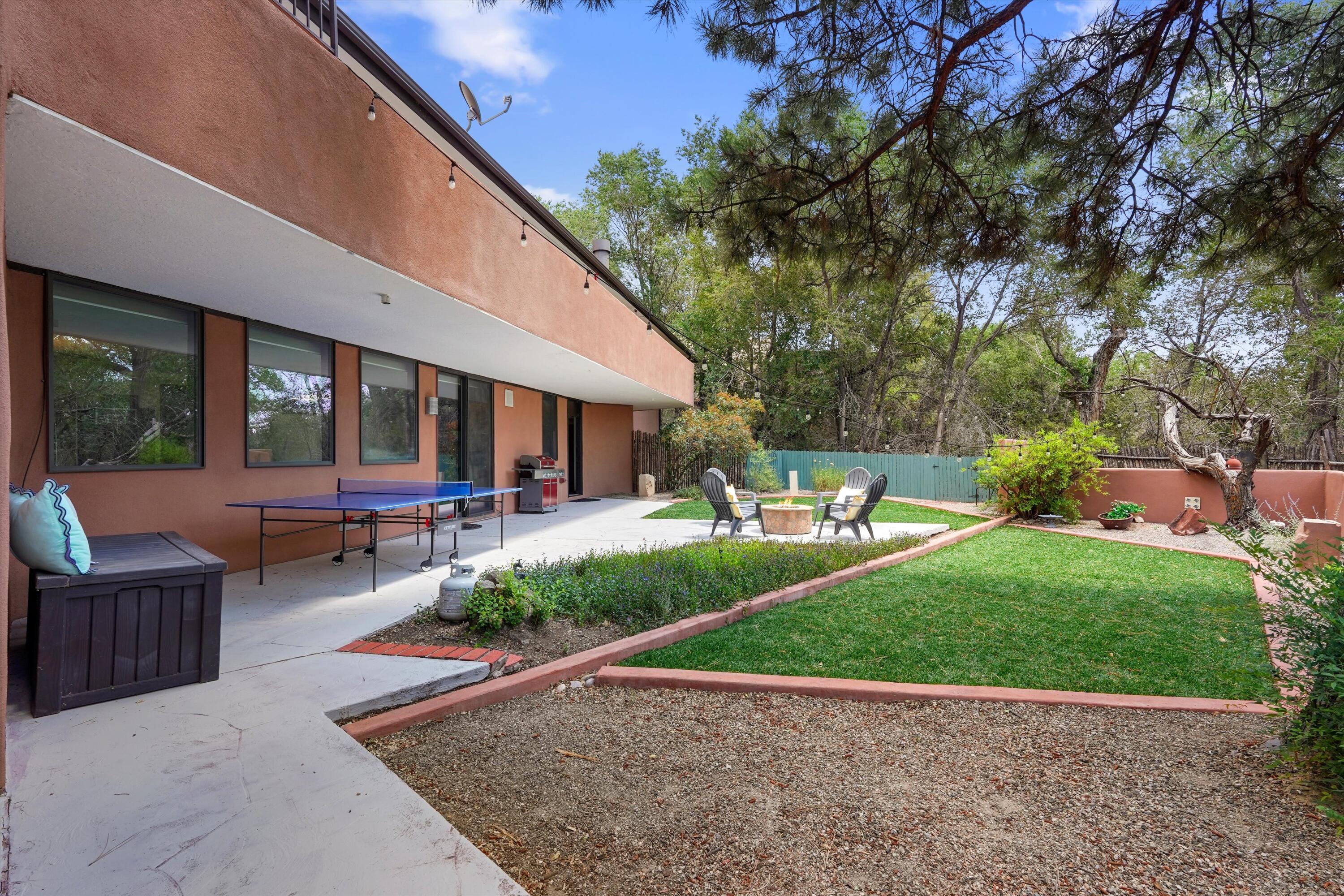 Photo 20 — 36 Sandia Heights Drive NE