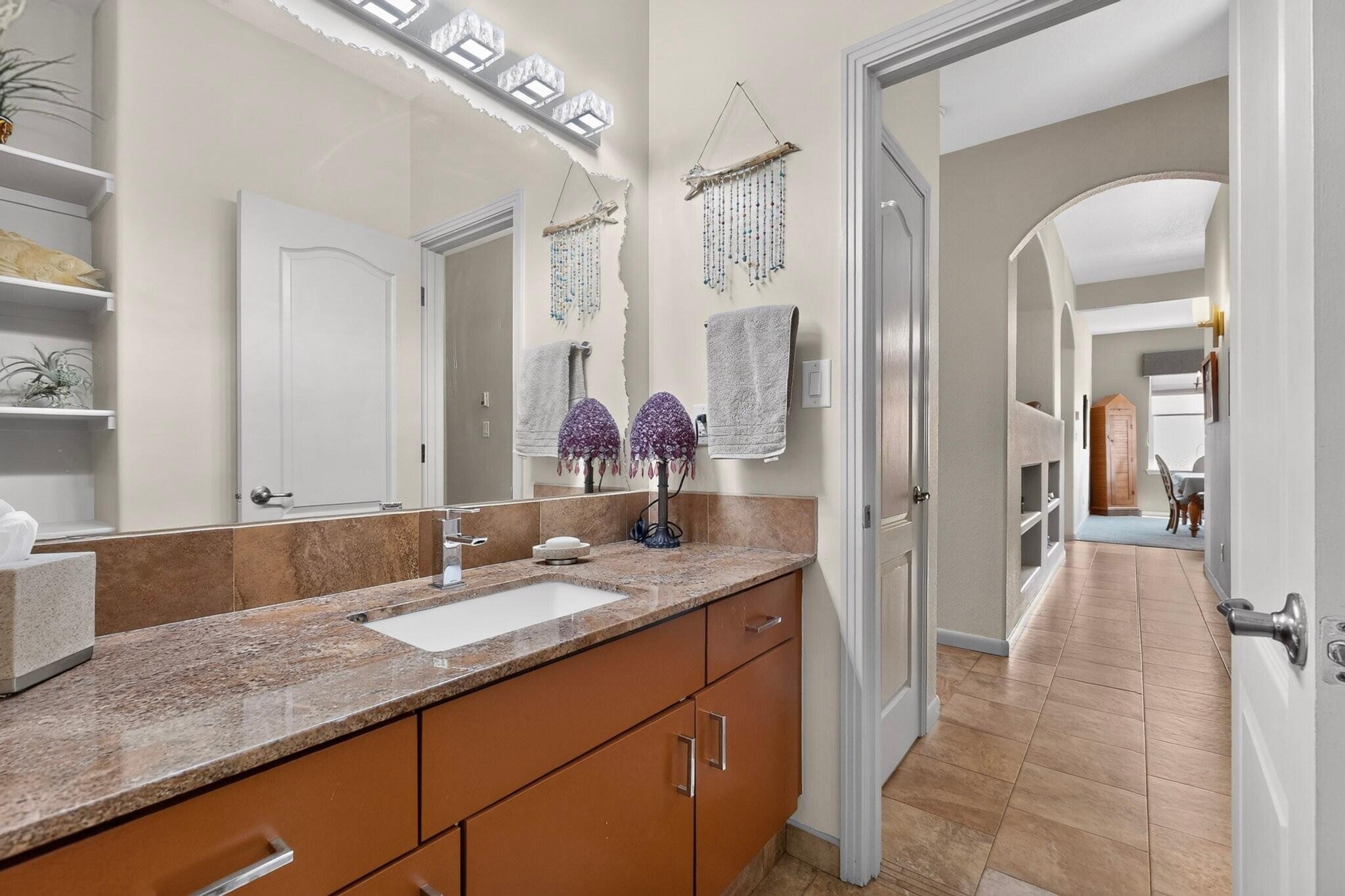Photo 2 — 2805 Rio Orilla Lane NW