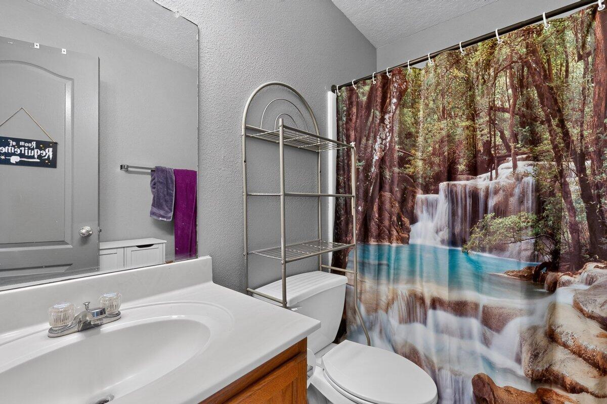 Photo 7 — 492 Desert Mist Drive SW