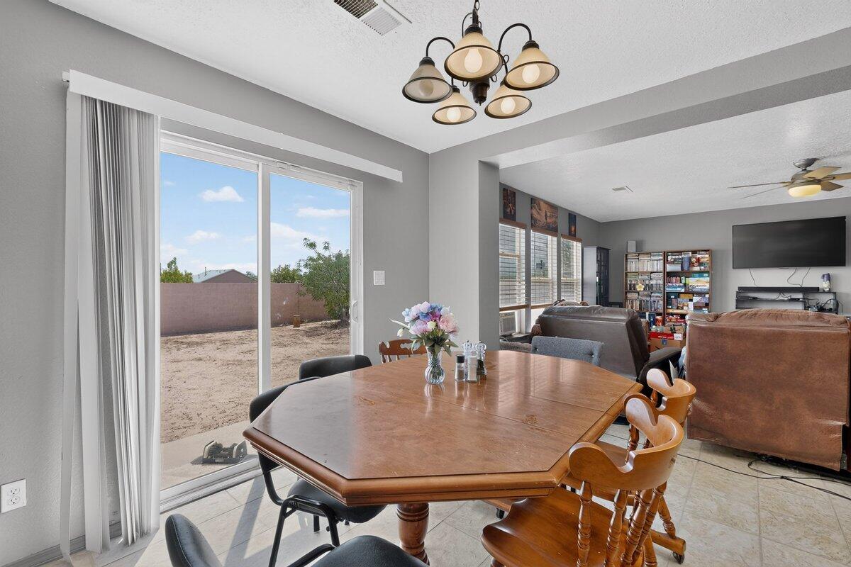 Photo 17 — 492 Desert Mist Drive SW