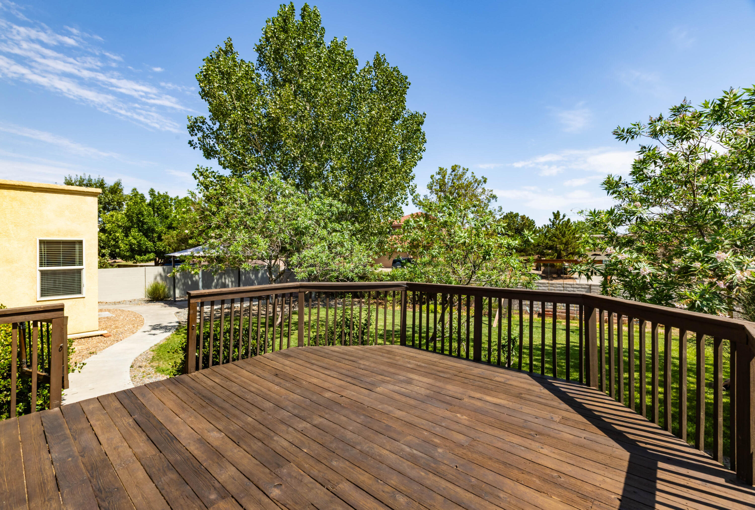 Photo 12 — 3529 White Horse Drive SE