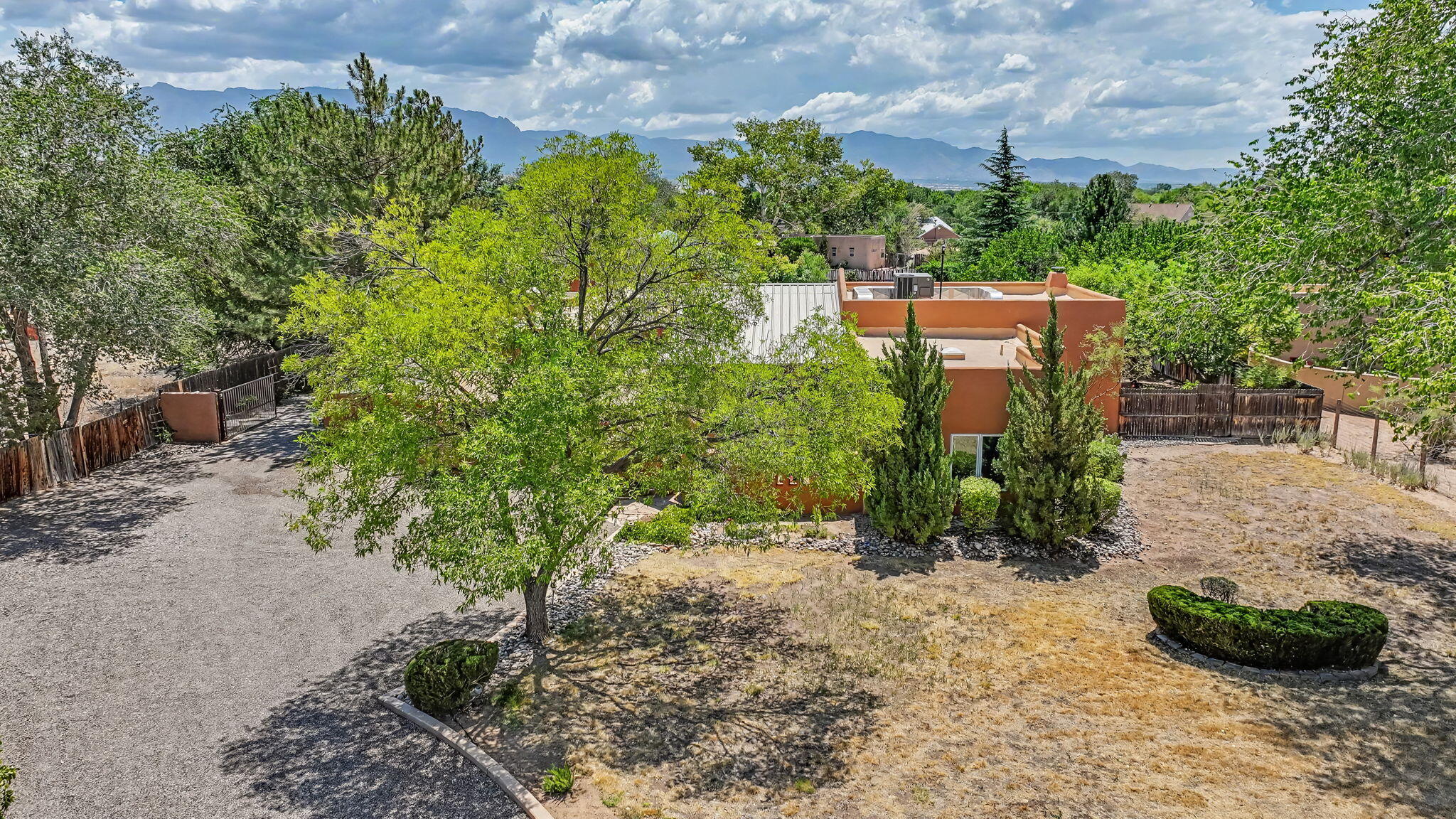 Photo 4 — 1250 Loma Larga Road