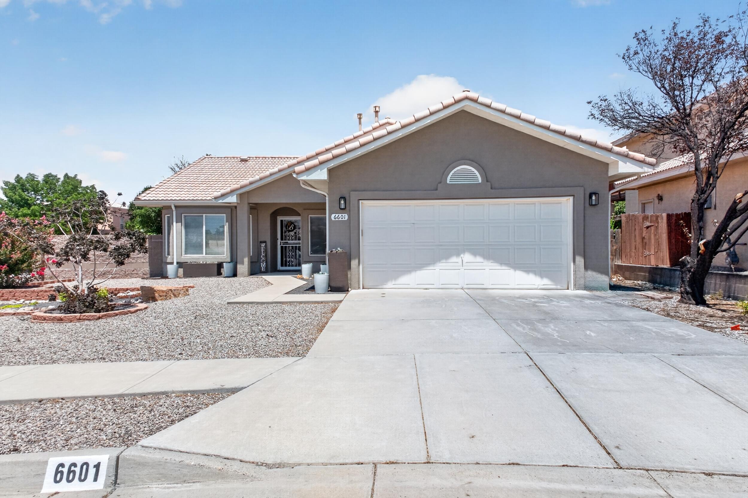 Photo 20 — 6601 Vista Del Rancho Road NE