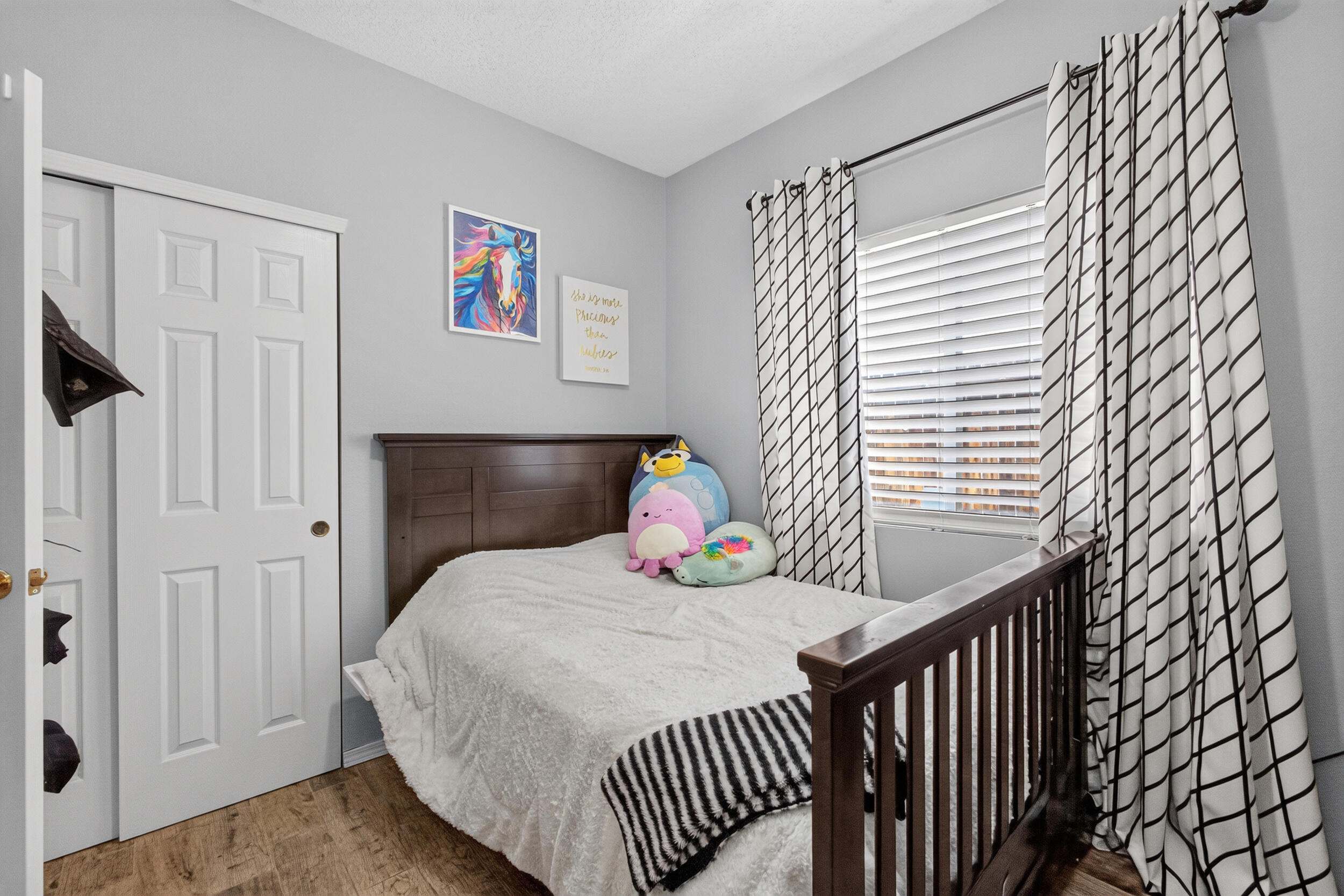 Photo 2 — 6601 Vista Del Rancho Road NE