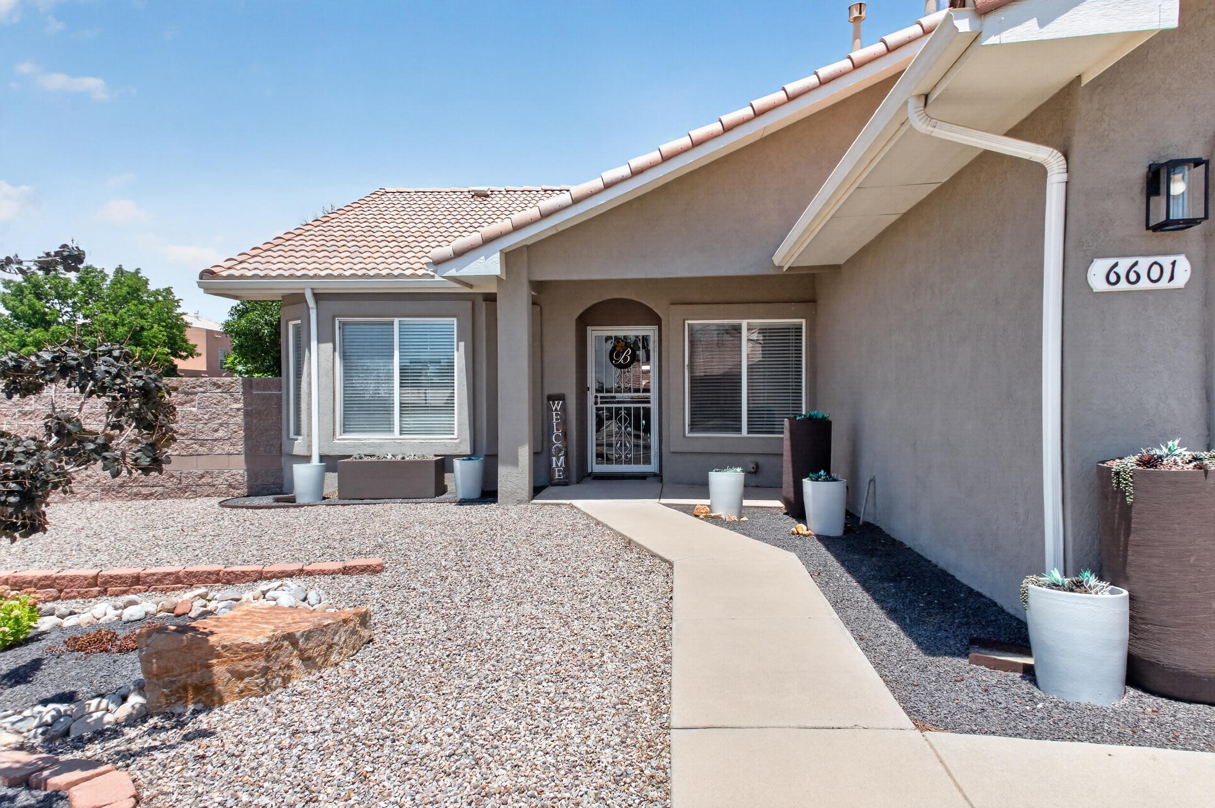 Photo 20 — 6601 Vista Del Rancho Road NE