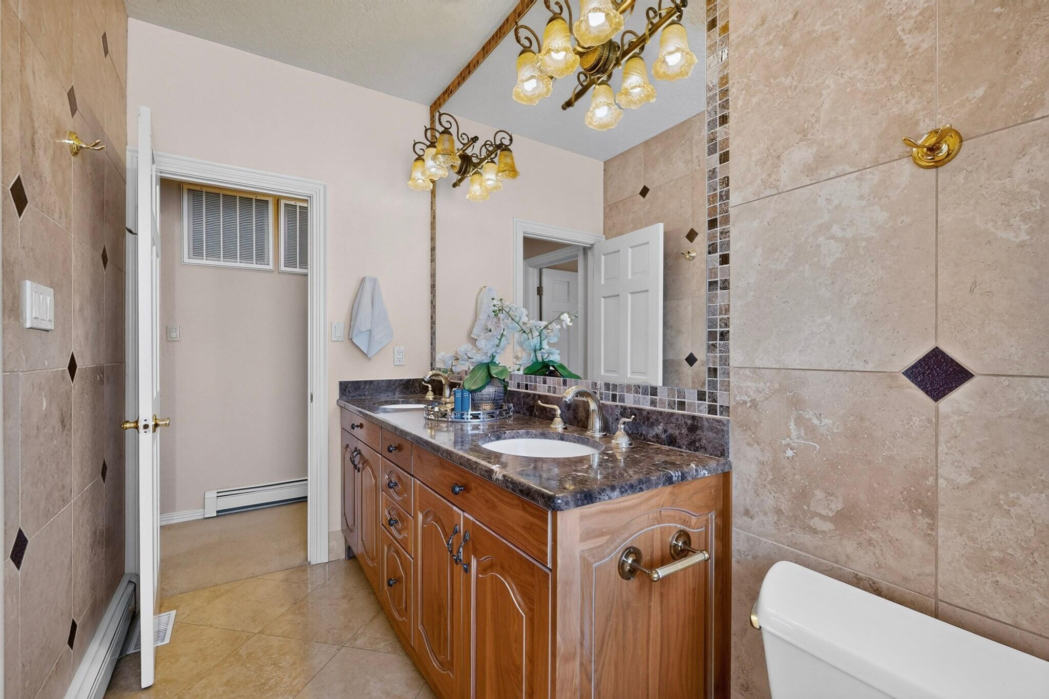 Photo 20 — 10136 Masters Drive NE