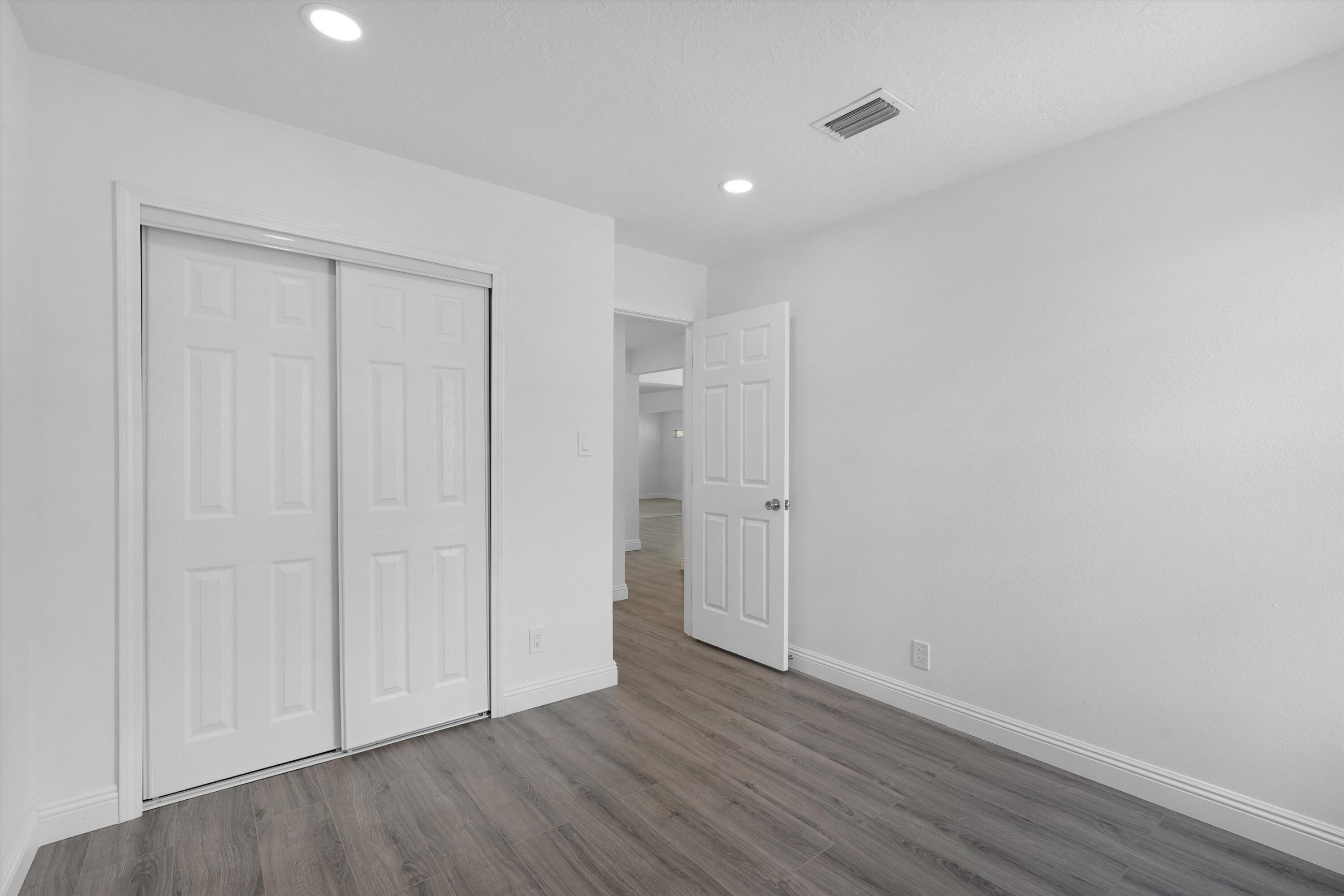 Photo 12 — 1620 Plum Road NE