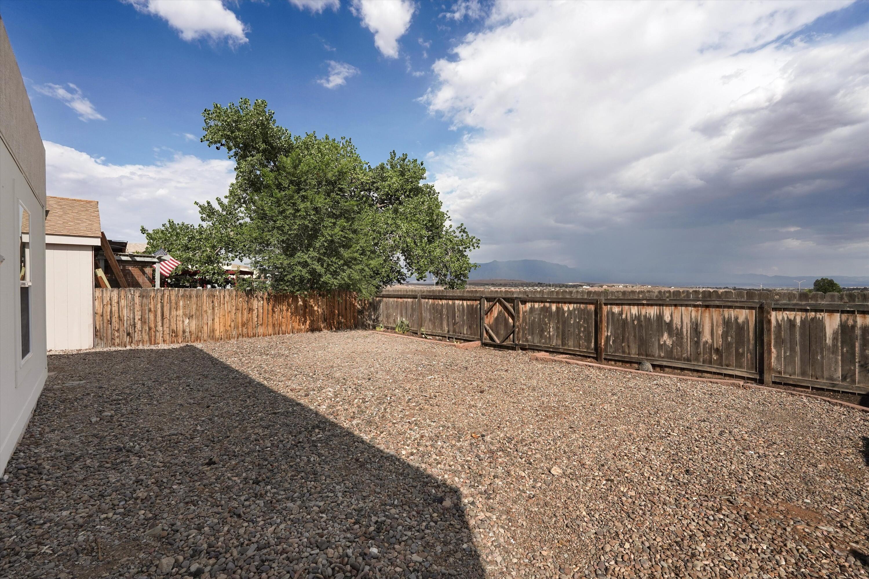 Photo 3 — 1620 Plum Road NE