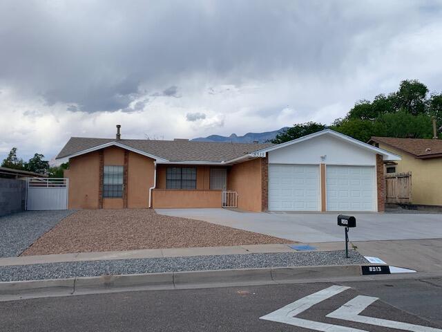 8513 Capulin Road NE, Albuquerque, NM 87109