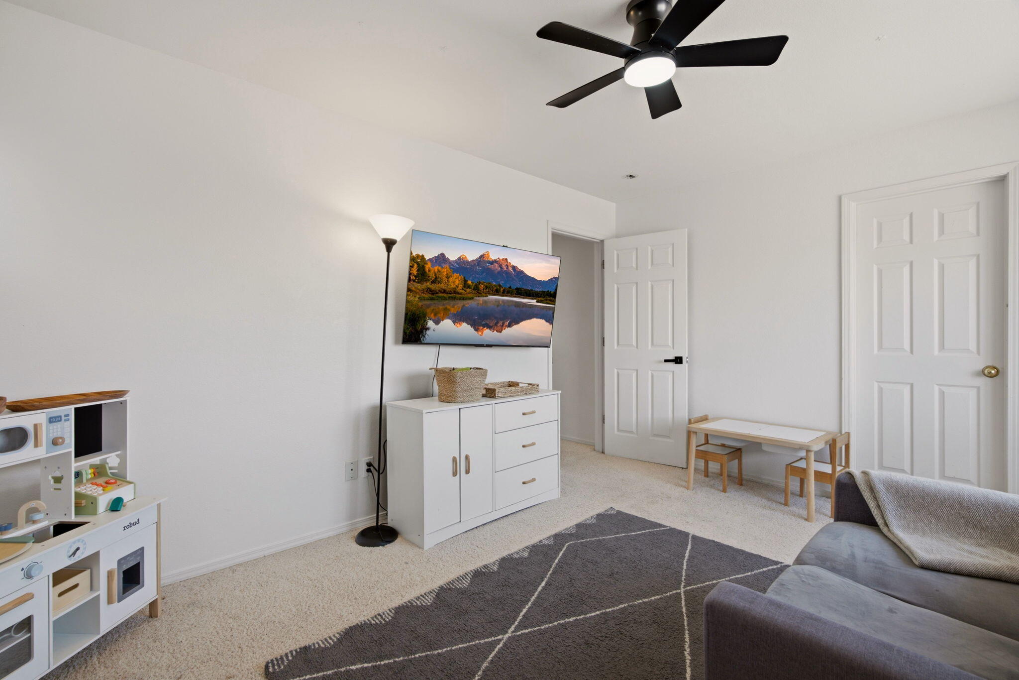 Photo 20 — 4253 Montera Place NW