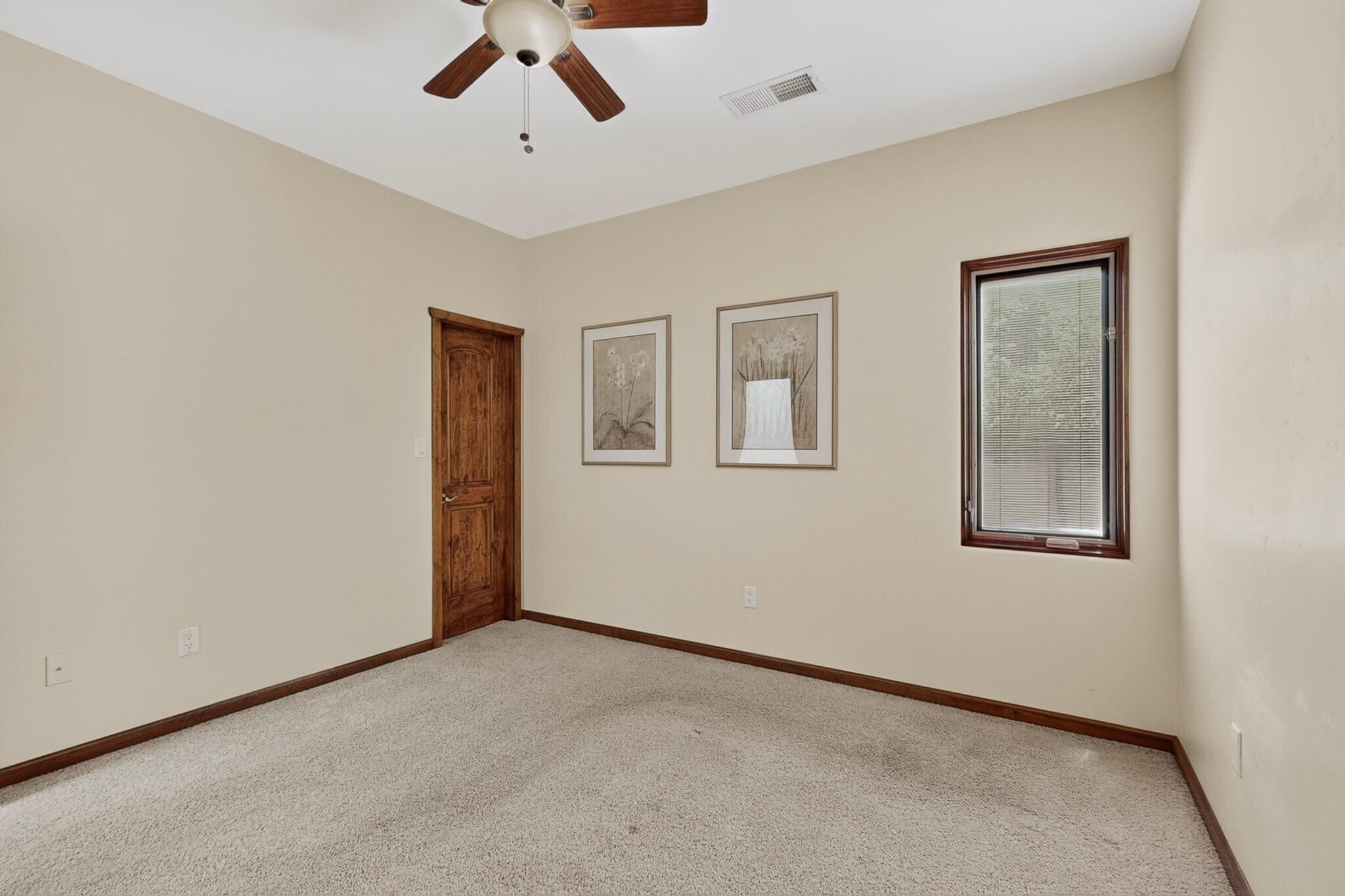 Photo 16 — 2604 Rincon Del Rio Court NW