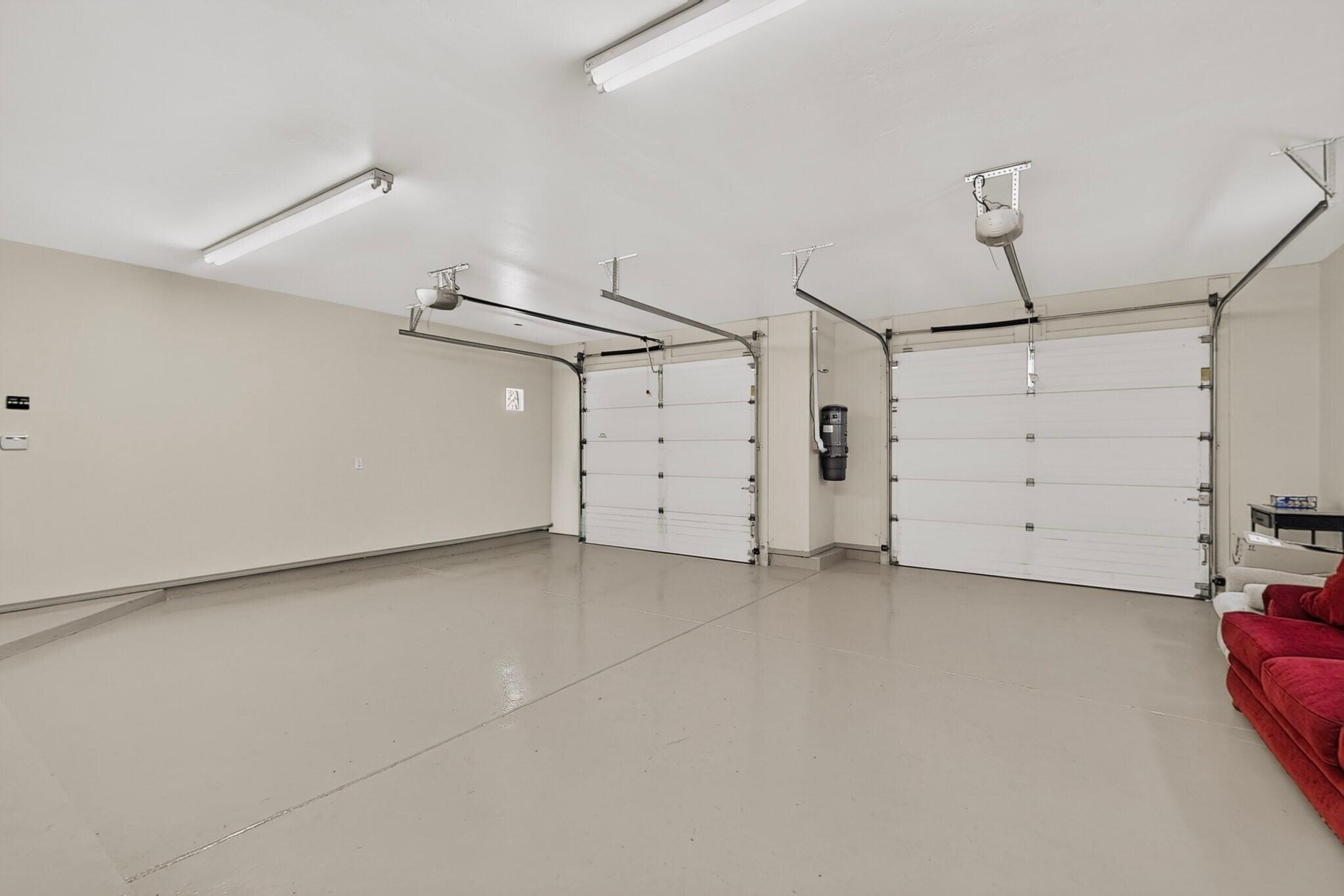 Photo 14 — 2604 Rincon Del Rio Court NW