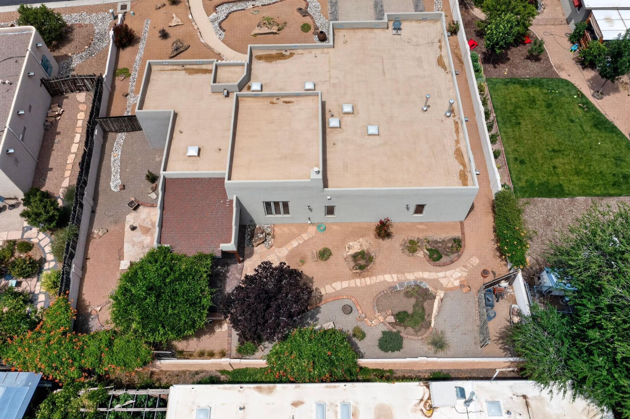 Photo 5 — 2604 Rincon Del Rio Court NW
