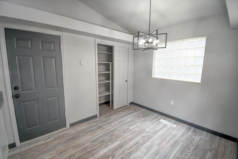 Photo 11 — 7204 Quail Springs Place NE
