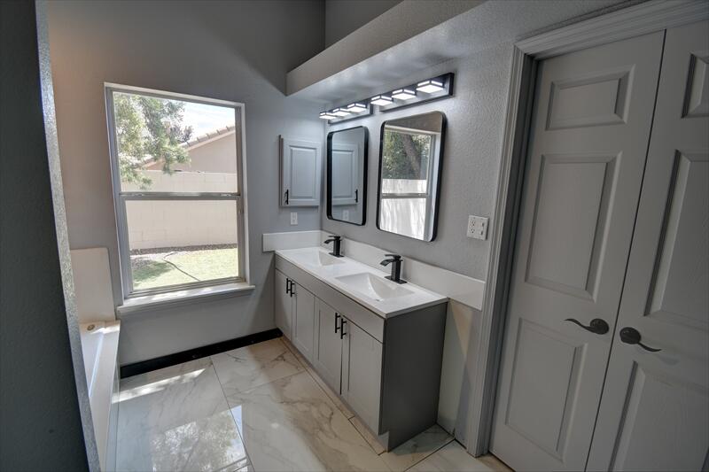 Photo 8 — 7204 Quail Springs Place NE