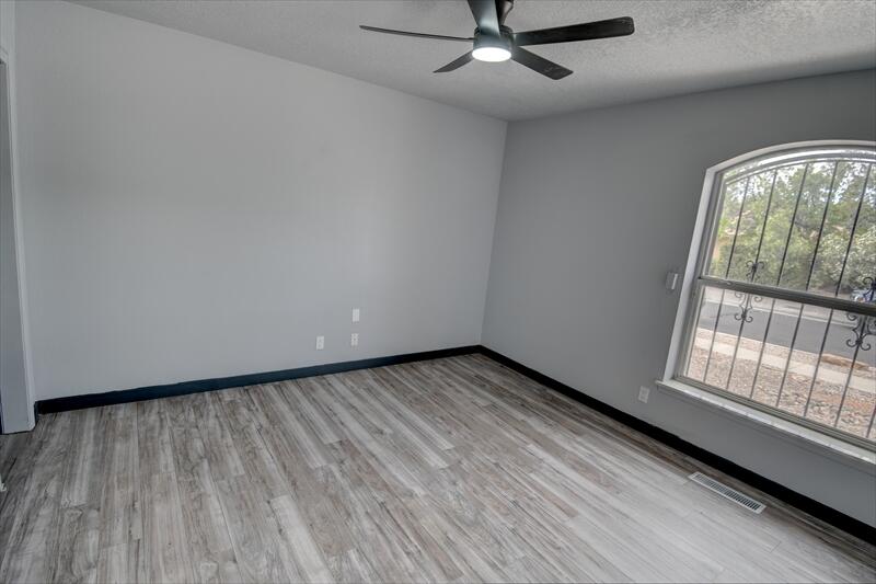Photo 4 — 7204 Quail Springs Place NE