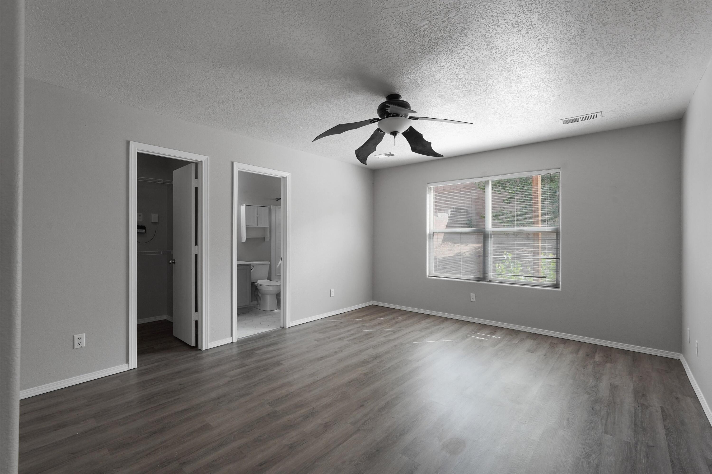 Photo 19 — 1742 Gallinas Road NE