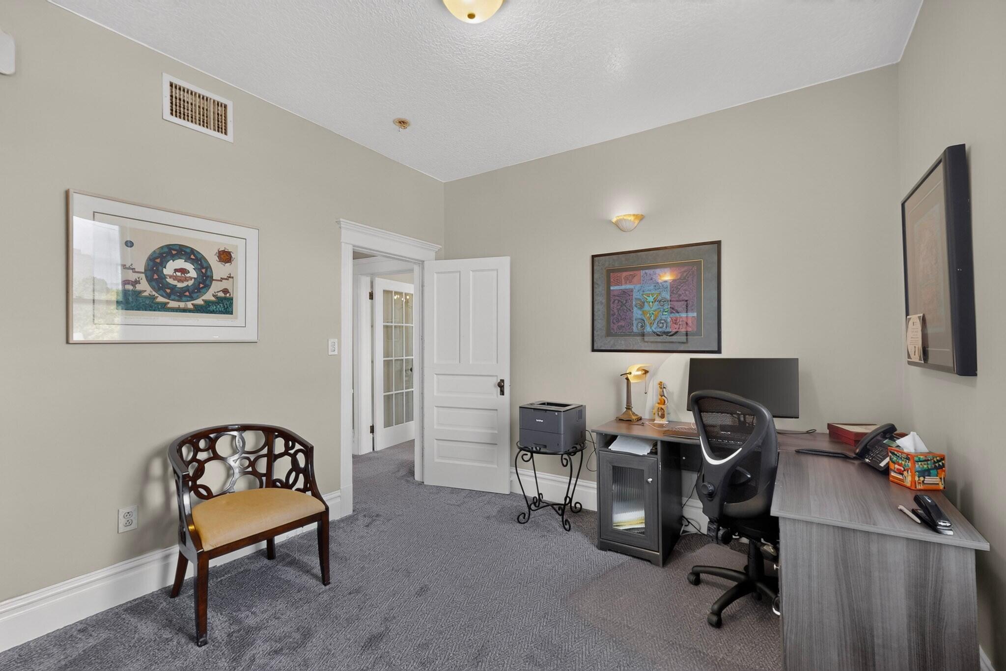 Photo 15 — 1100 Tijeras Avenue NW