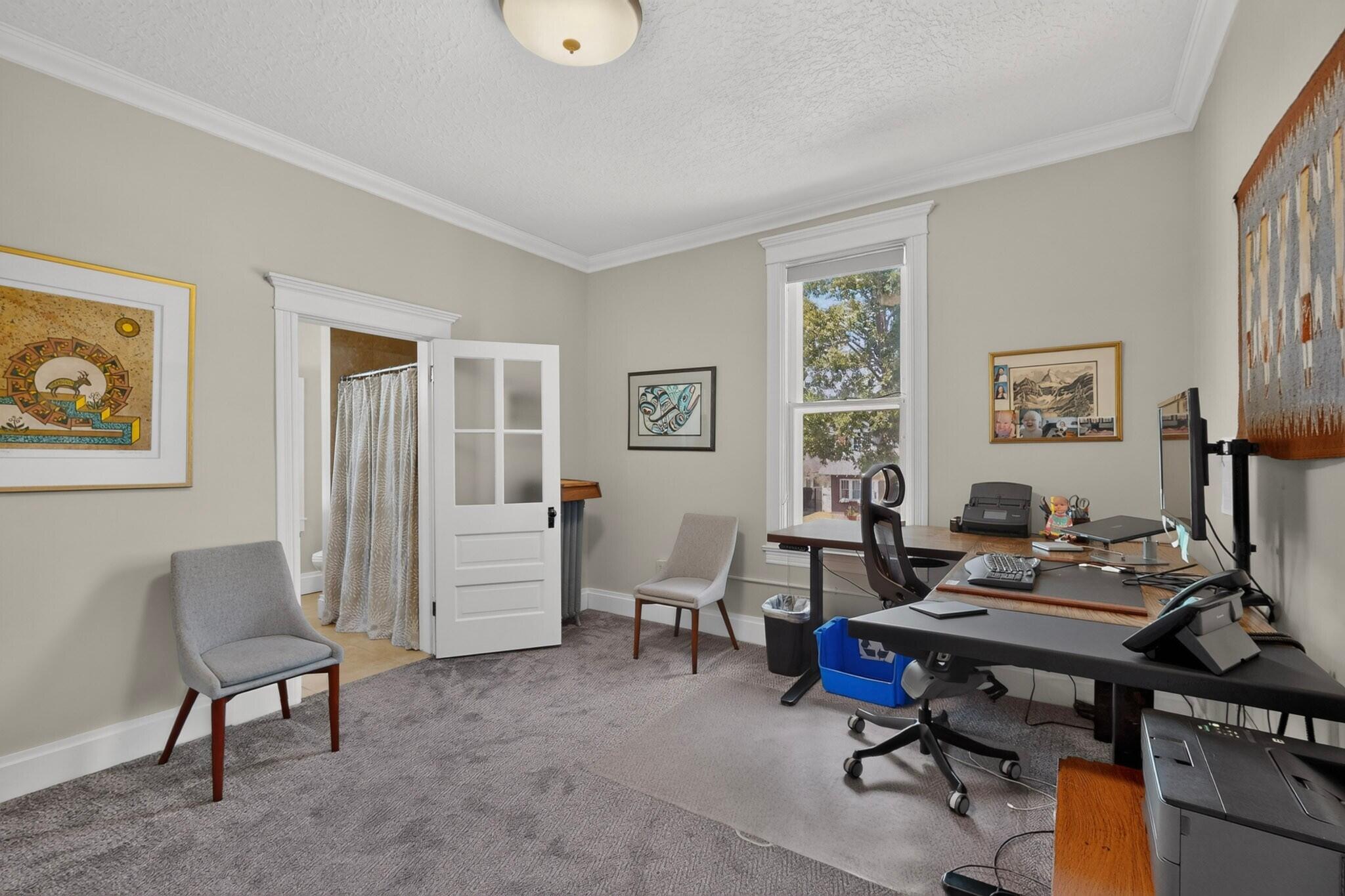 Photo 14 — 1100 Tijeras Avenue NW