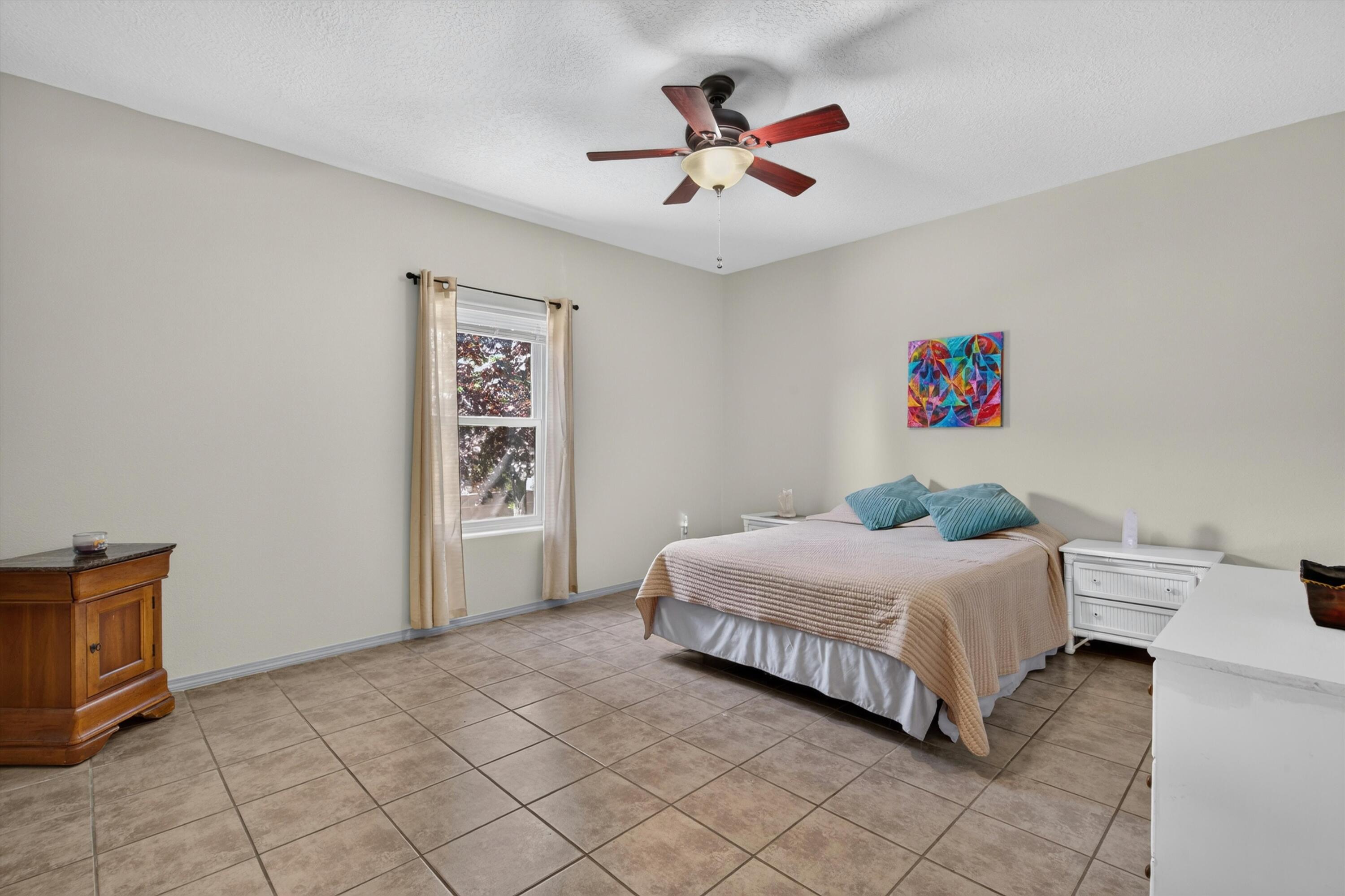 Photo 14 — 2834 Bayas Road SE