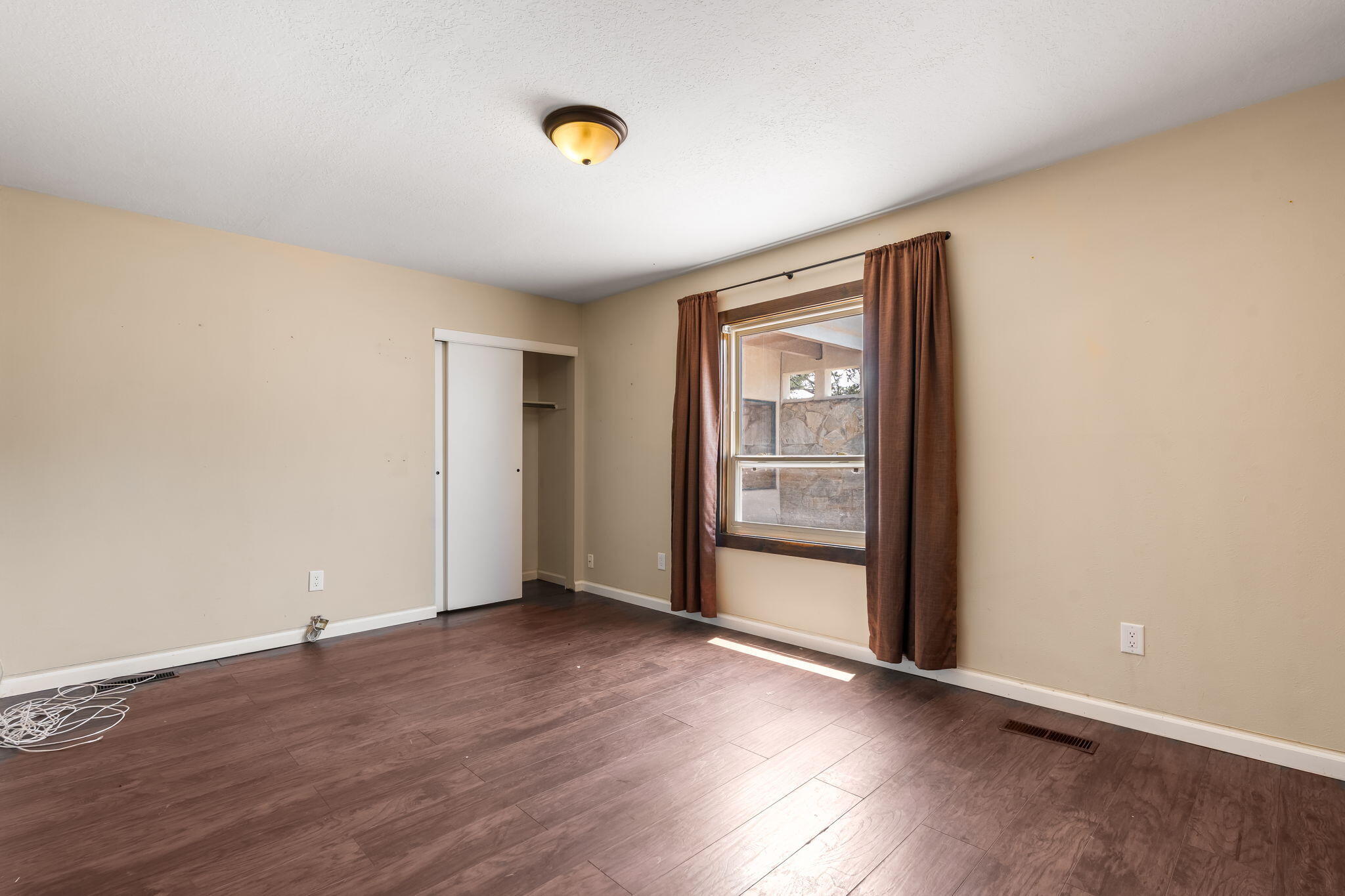 Photo 20 — 8901 Osuna Road NE
