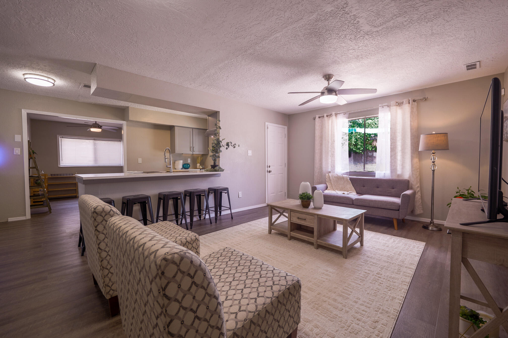 Photo 20 — 736 Monell Drive NE