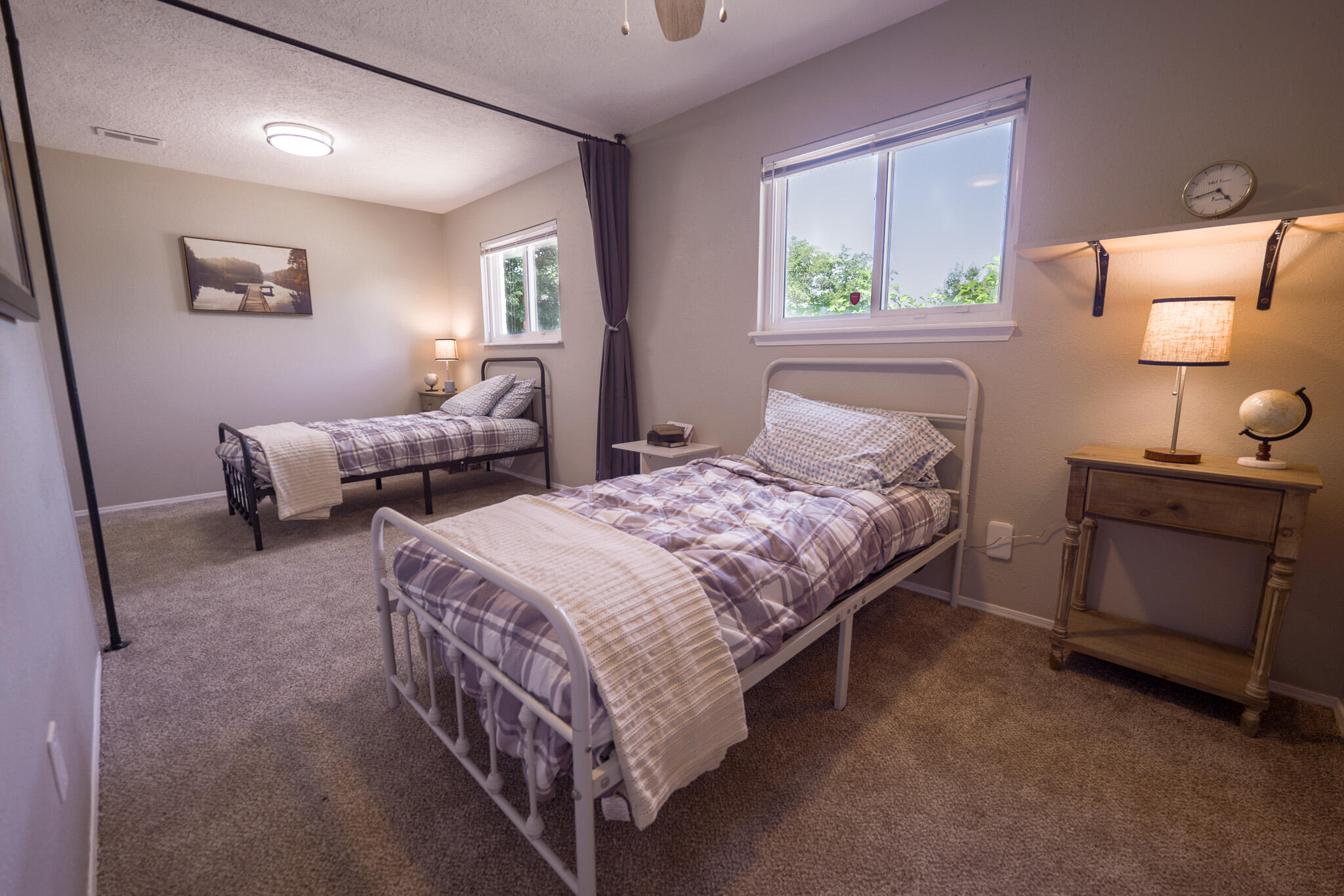 Photo 15 — 736 Monell Drive NE