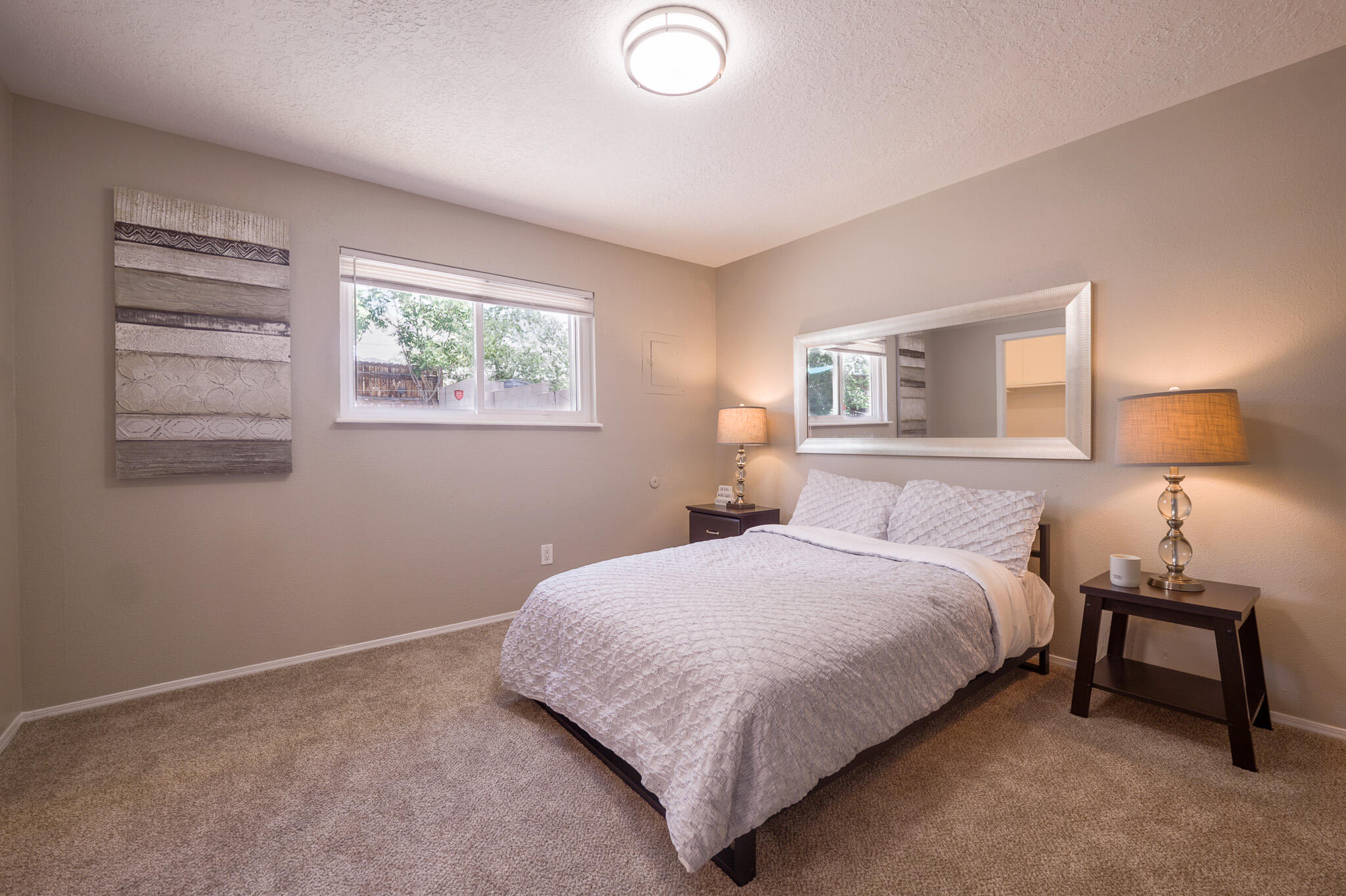Photo 13 — 736 Monell Drive NE