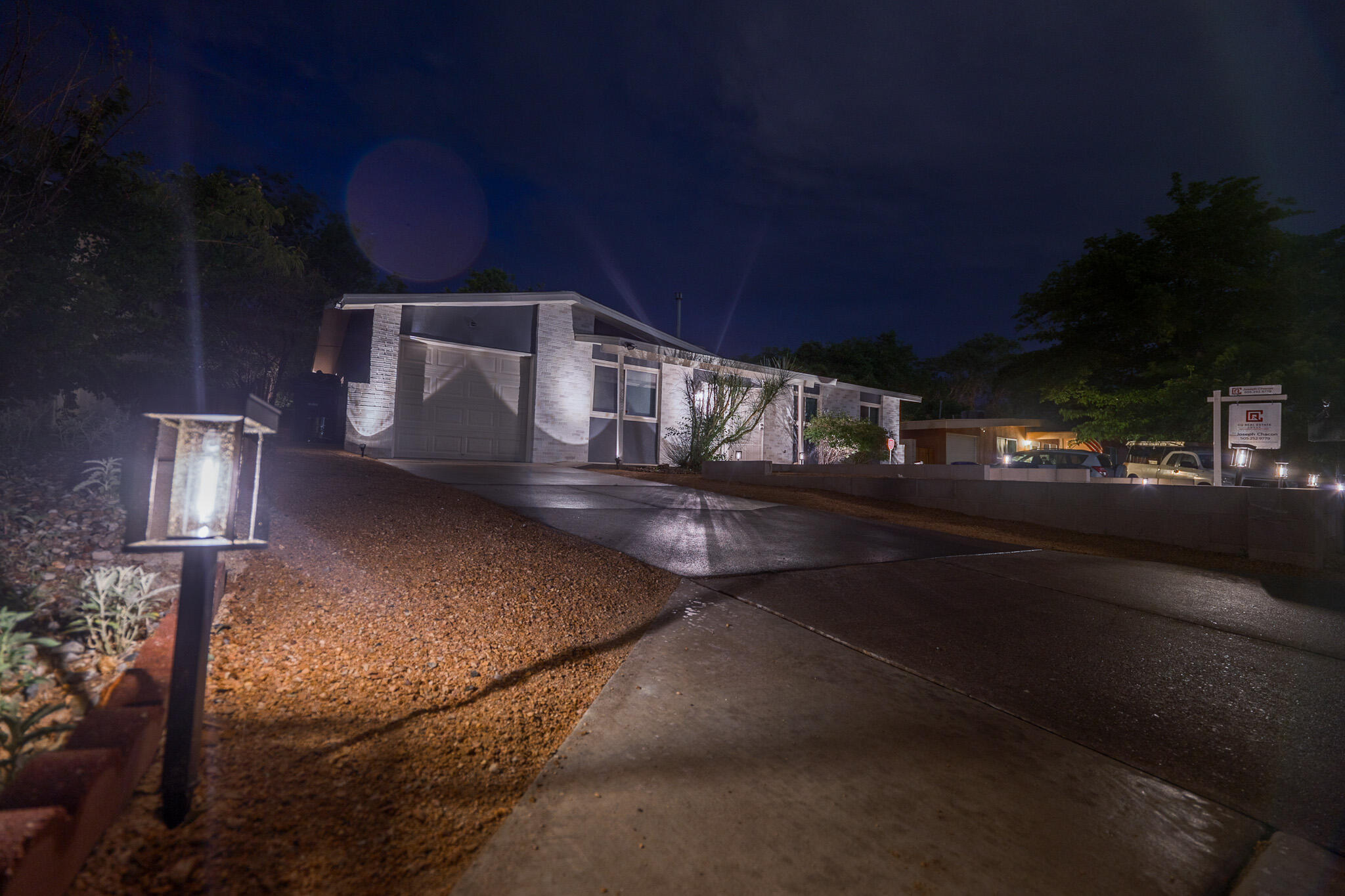 Photo 7 — 736 Monell Drive NE