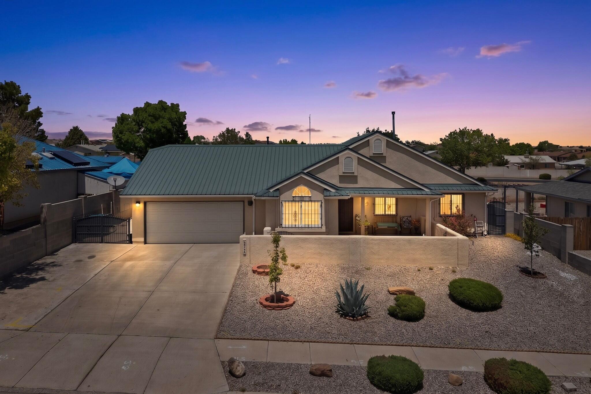 6977 Albany Hills Drive NE, Rio Rancho, NM 87144