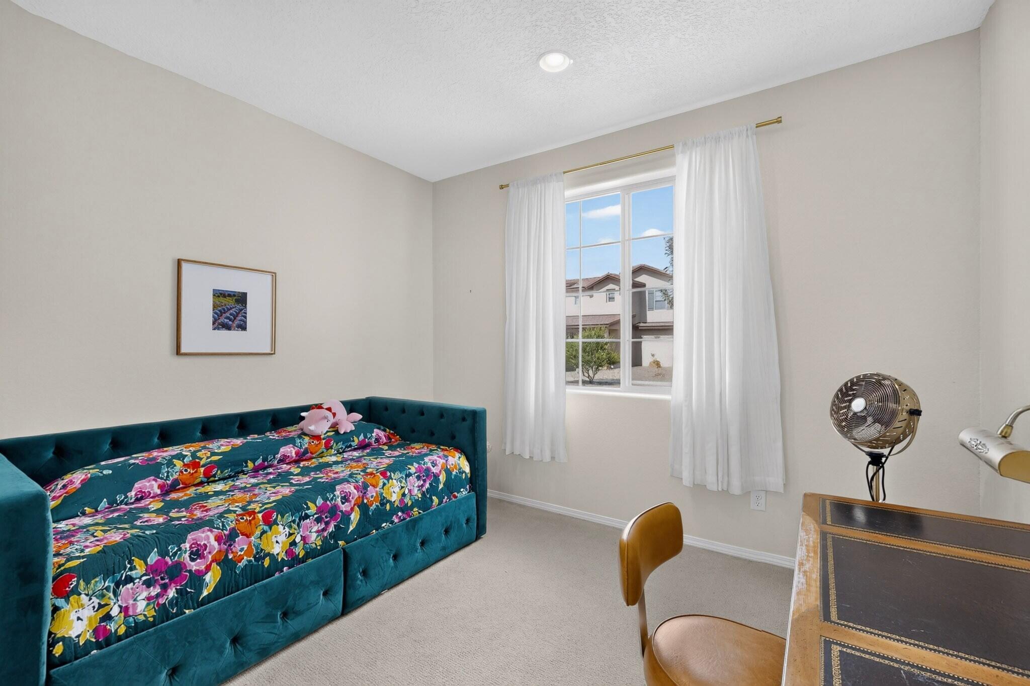 Photo 19 — 6061 Nauman Drive SE