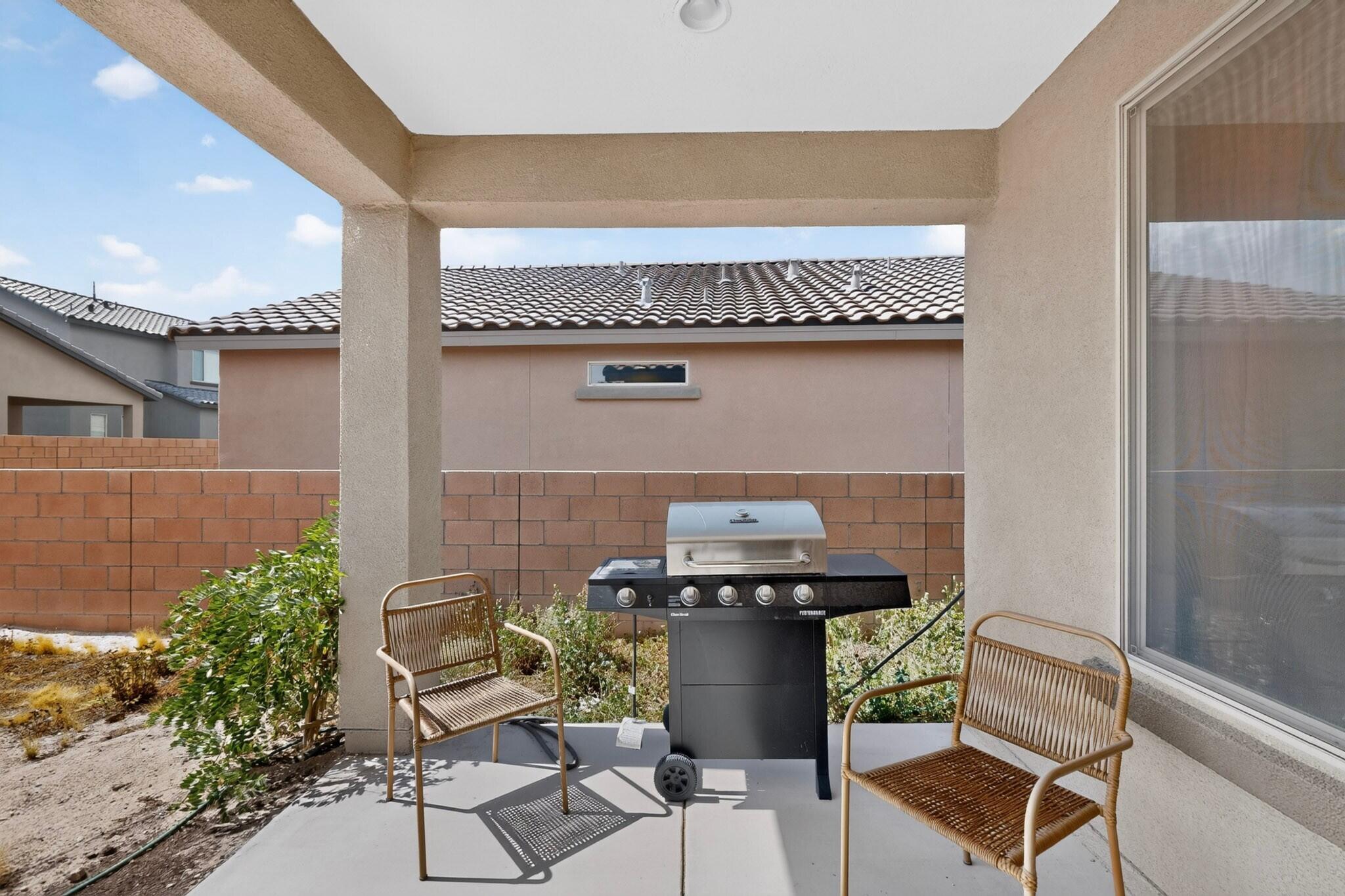 Photo 13 — 6061 Nauman Drive SE