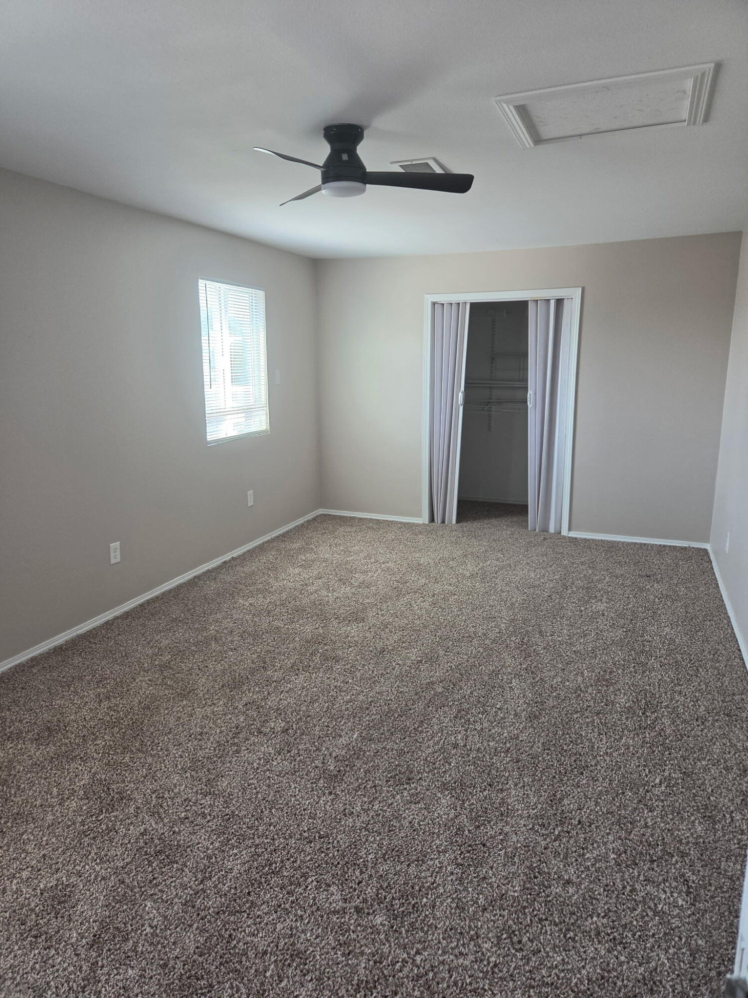 Photo 3 — 2903 Madison Street NE
