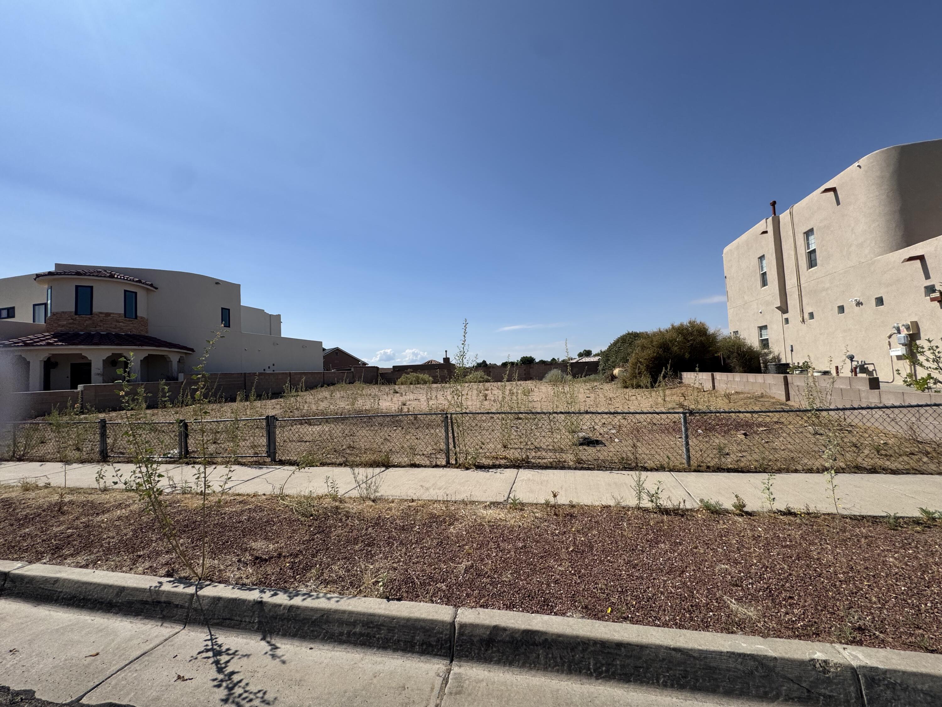 4540 Arrowhead Avenue NW, Albuquerque, NM 87114