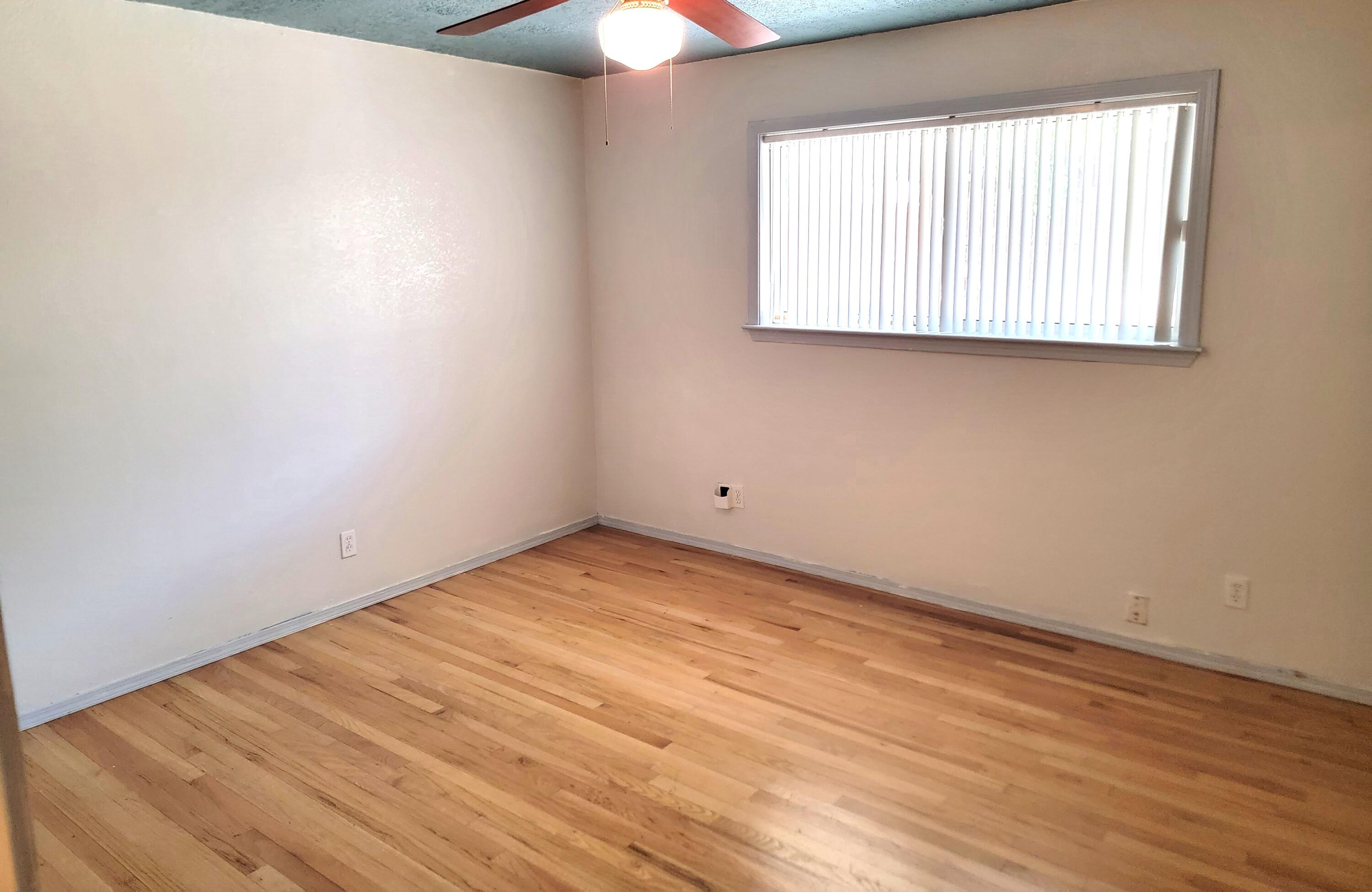 Photo 6 — 8424 Palo Duro Avenue NE