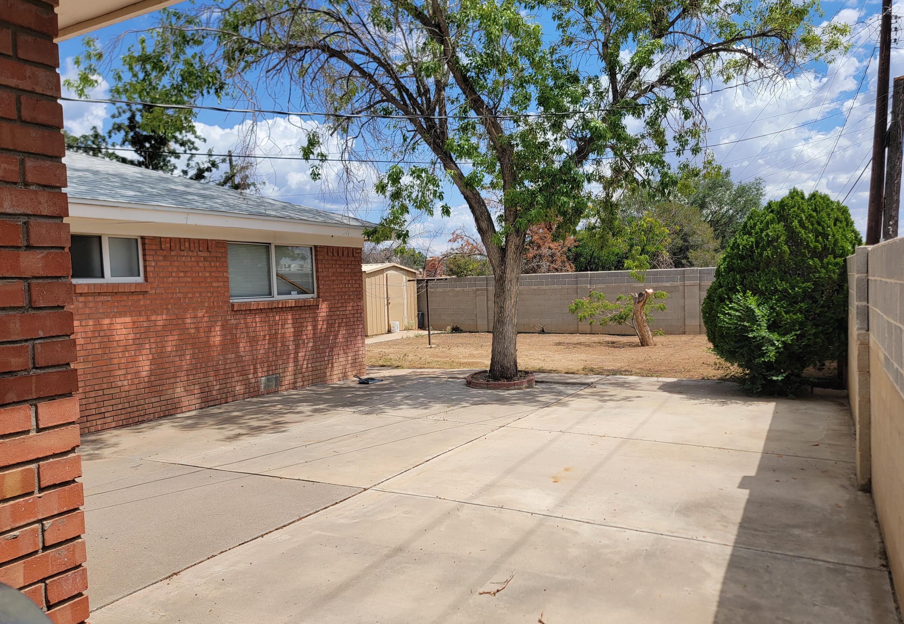 Photo 8 — 8424 Palo Duro Avenue NE